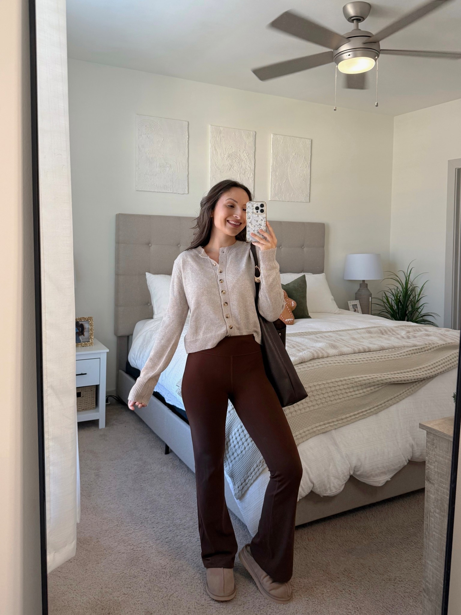 Sweater - XS,
Flare leggings - 4 short

#LTKdayinmylife #LTKgrwm #LTKootd