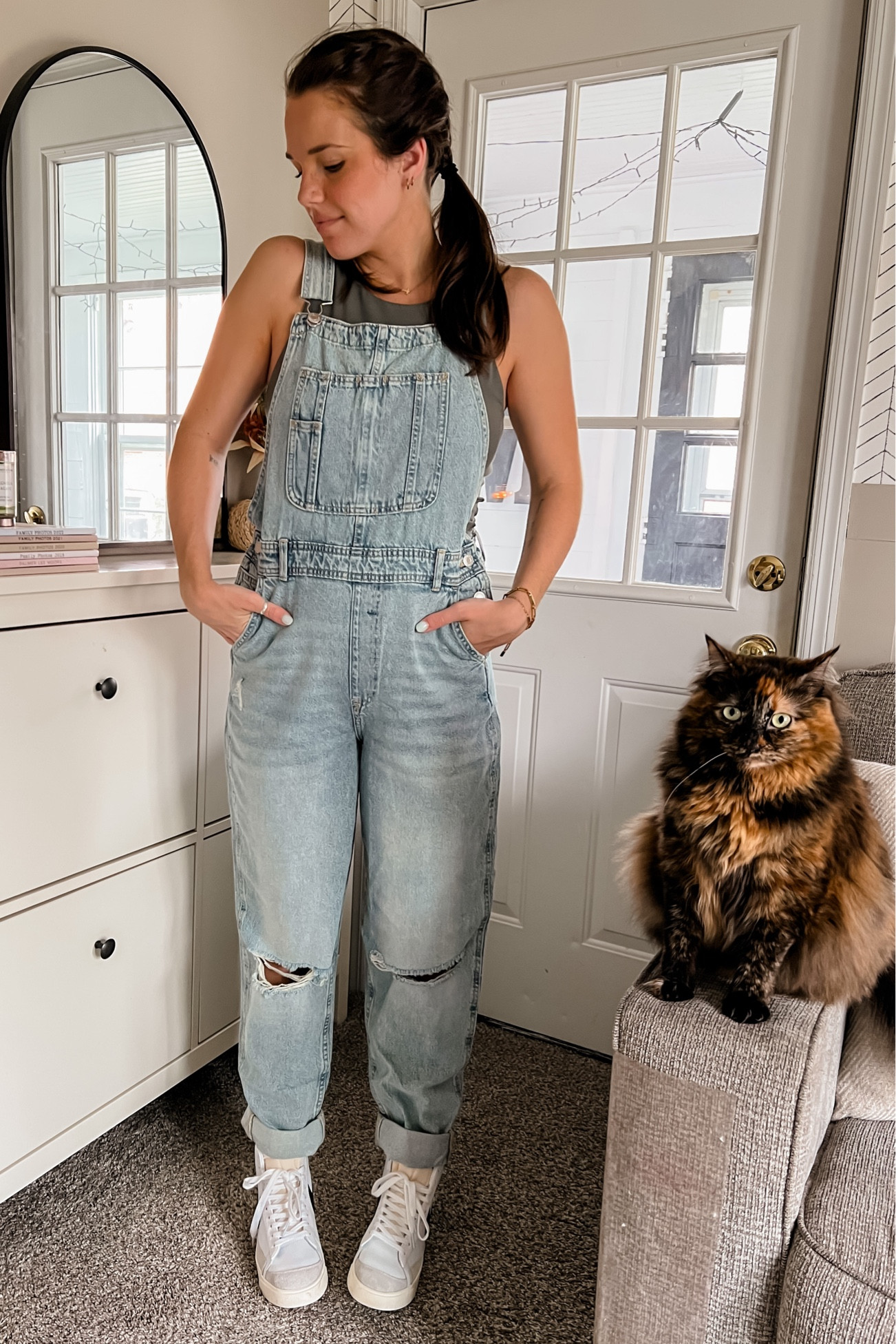 Top: medium
Overalls: medium 

#LTKfit #LTKFind #LTKstyletip