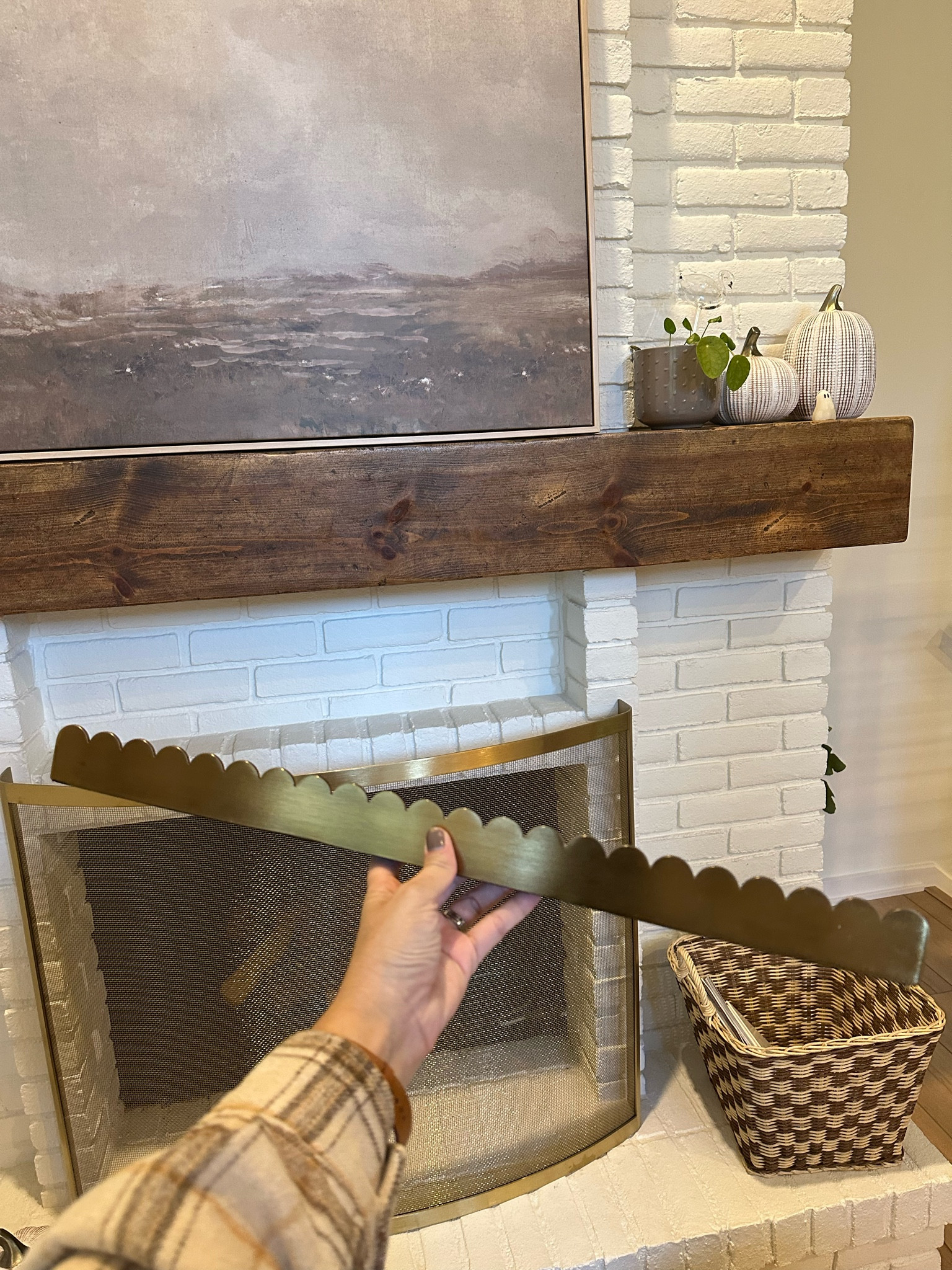 The cutest Christmas card holder.. love the brass and it feels so much more expensive than it was! #targetfinds #holidaydecor #christmas 

#LTKhome #LTKSeasonal #LTKHoliday