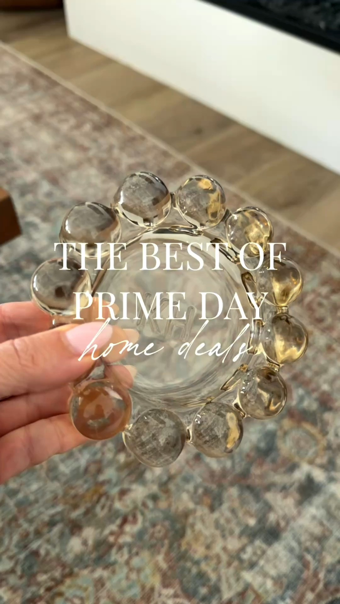 The best of prime day home deals. Amazon home decor, pillows, faux flowers, accent pieces, bedding, and more