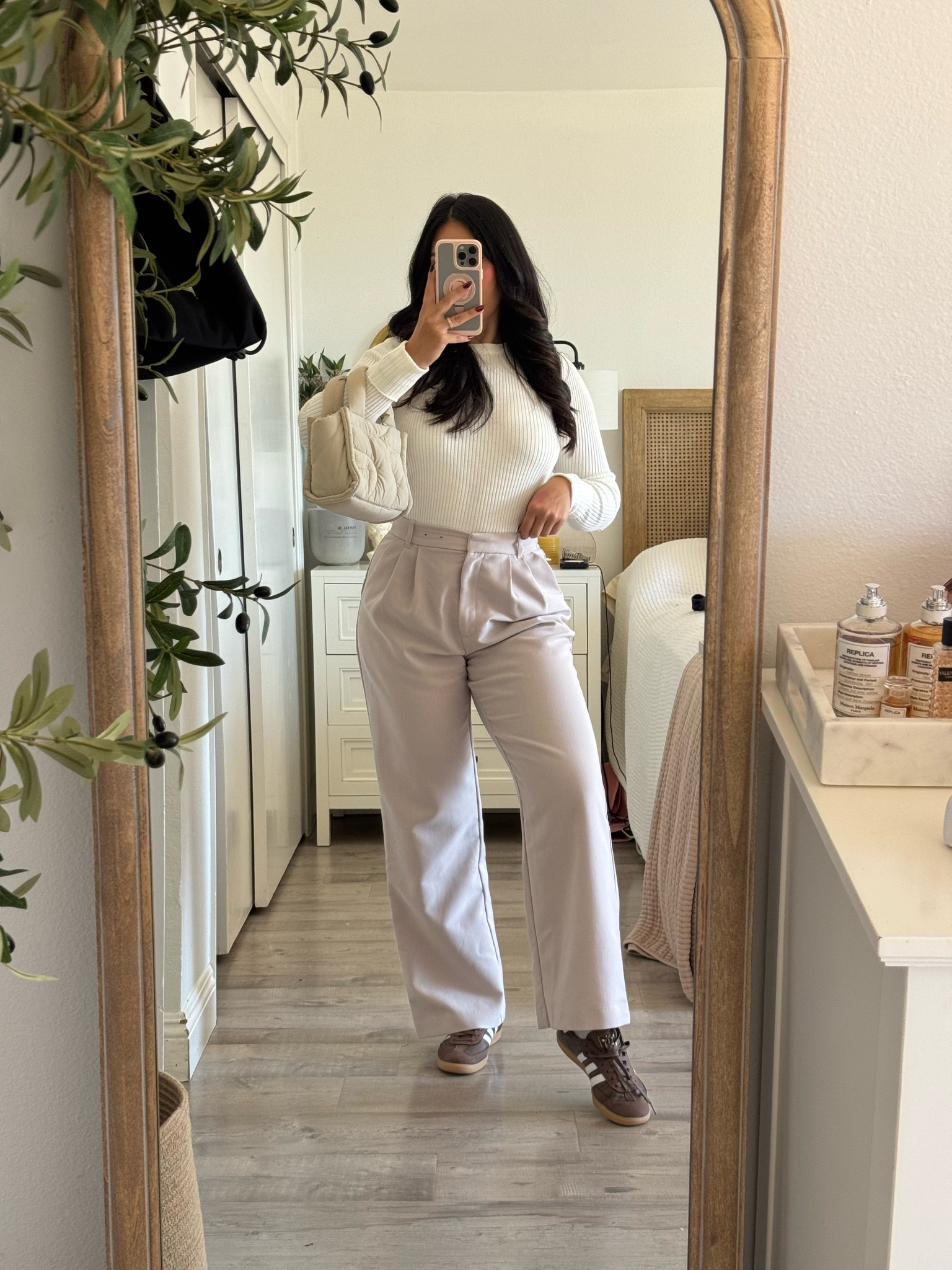 My fav Abercrombie items are currently on sale! Take advantage of the extra discount by shopping through here! #abercrombie 

#LTKSaleAlert #LTKFindsUnder100 #LTKFallSale