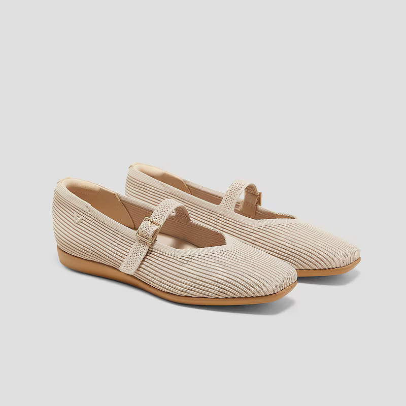 Lightweight Square-Toe Mary-Jane (Margot Walker Mary-Jane) | VIVAIA