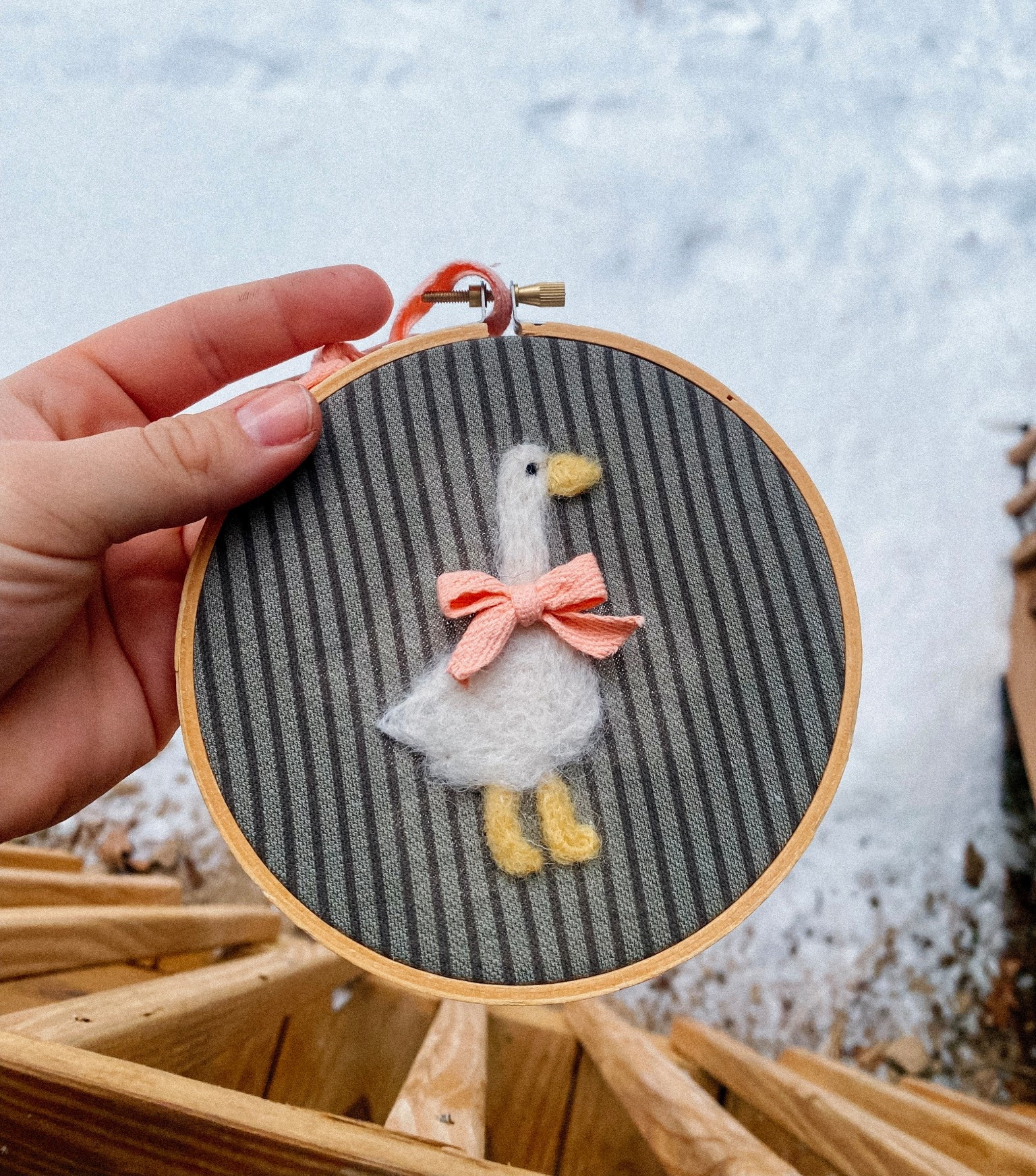 wool felting craft 🪡🧵🪿