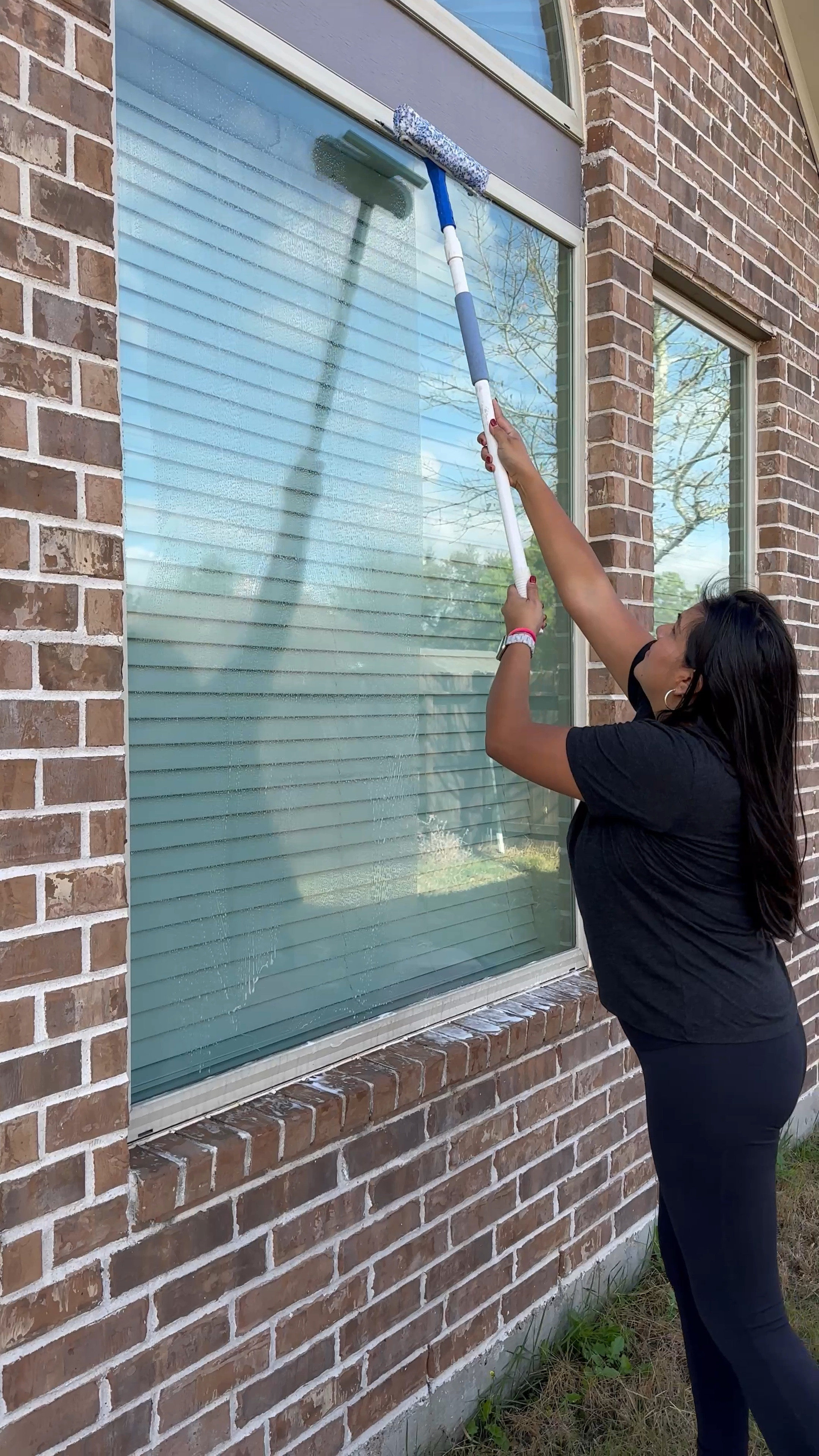 Window wand. Window cleaner. Home cleaning

#LTKSeasonal #LTKhome