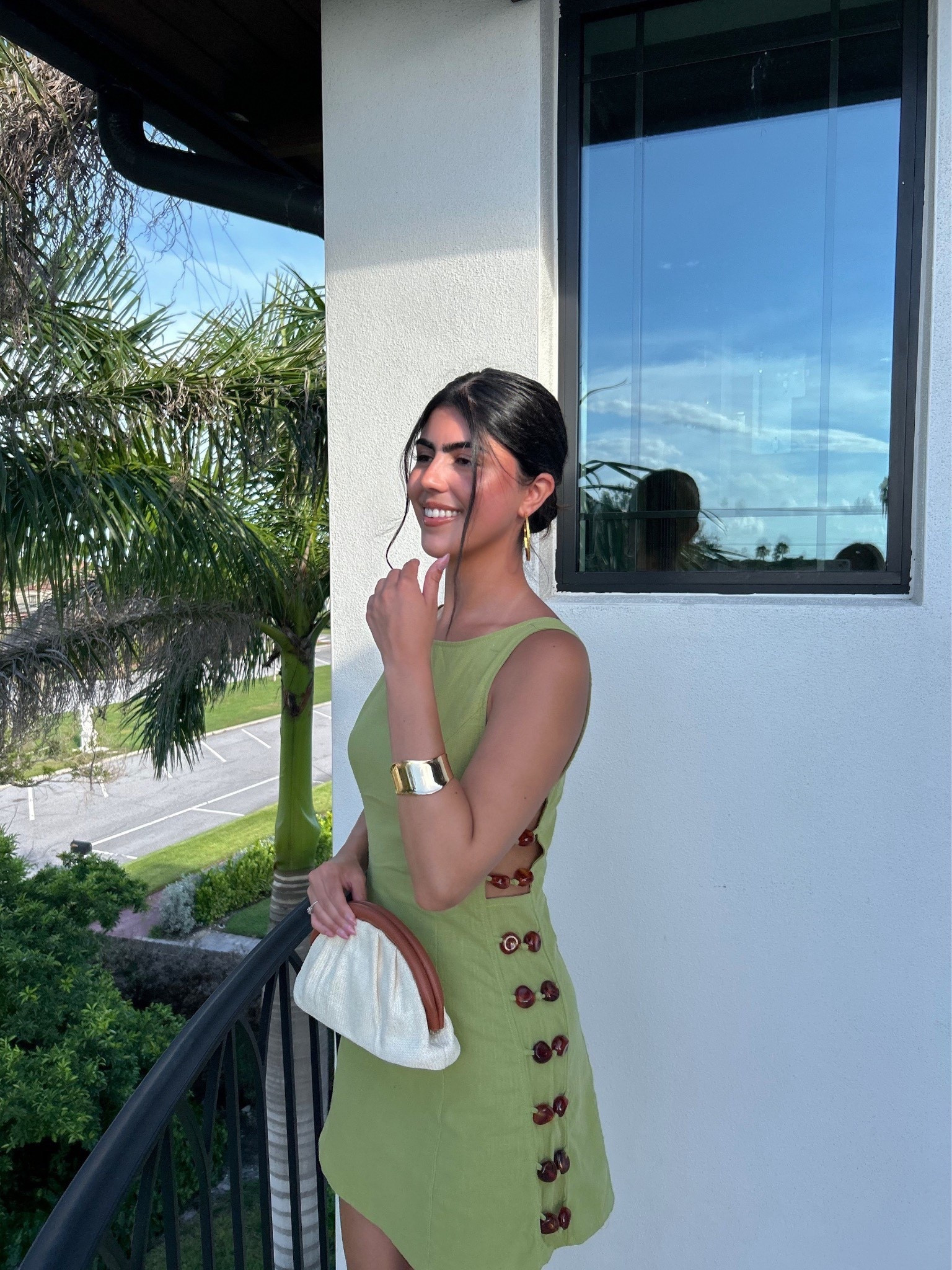 🫒🍸
Dress is from a local boutique

#LTKItBag #LTKStyleTip #LTKSeasonal