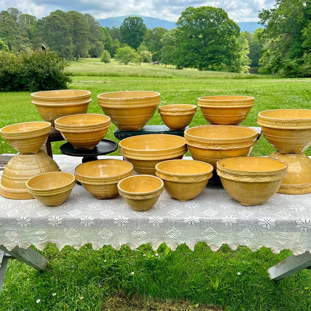 Mccoy Pottery Number 11 Yellow Ware Windowpane Mixing Bowl With the Square Base - Etsy | Etsy (US)