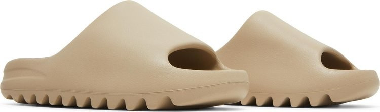 Yeezy Slides 'Pure' 2021 Re-Release | GOAT