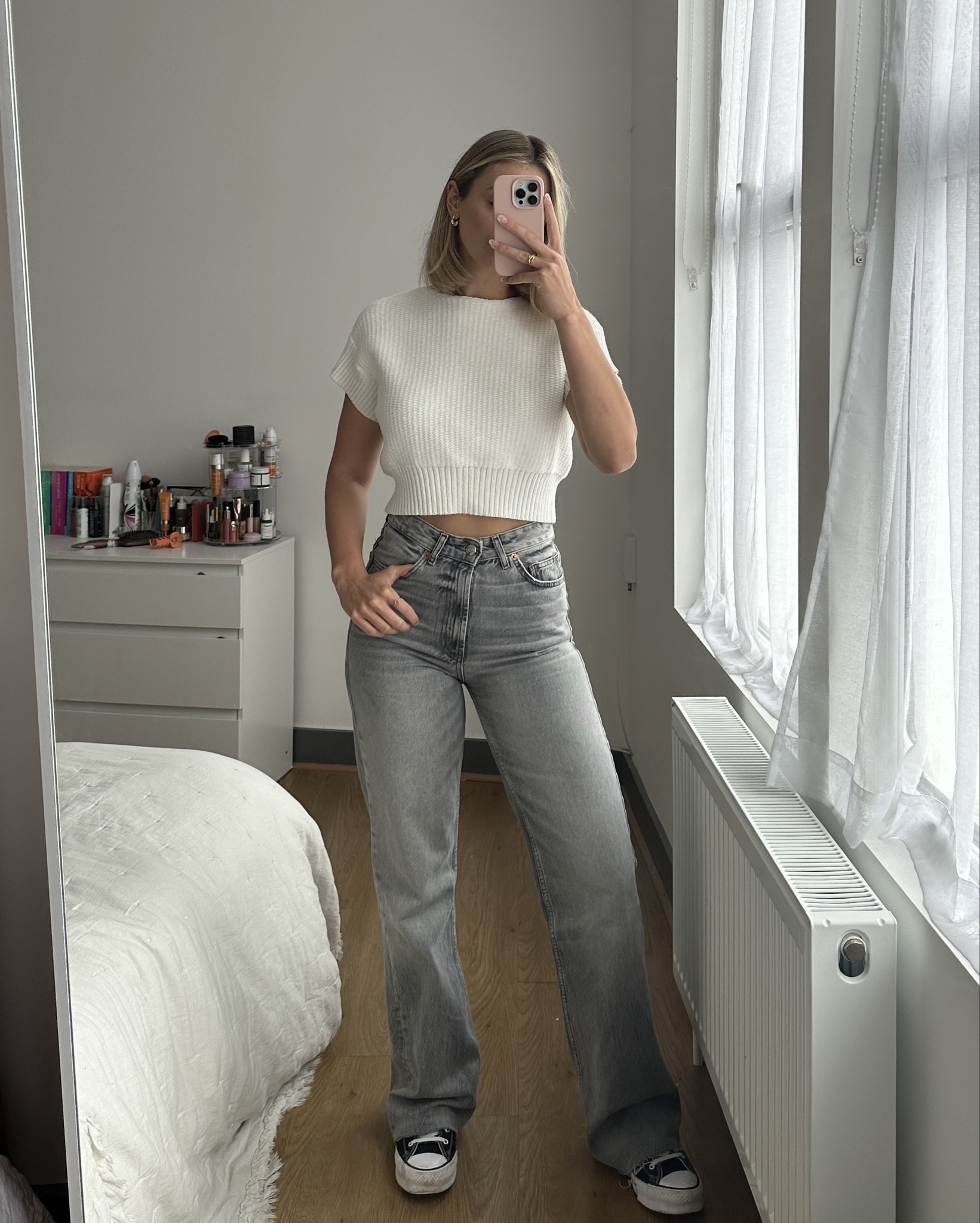 Outfit of the day 🫶🏼
Jeans are Zara, product code: 0604512381138
Top is Zara, product code: 0214201325002



#LTKspring #LTKuk