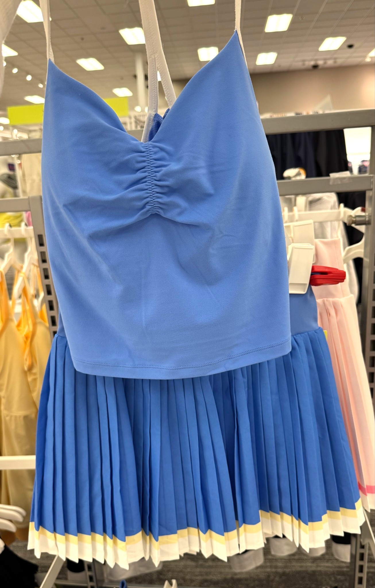 Also found the cutest athleisure set for Spring!💙 I love the details at the bottom of the skirt!🤍💛