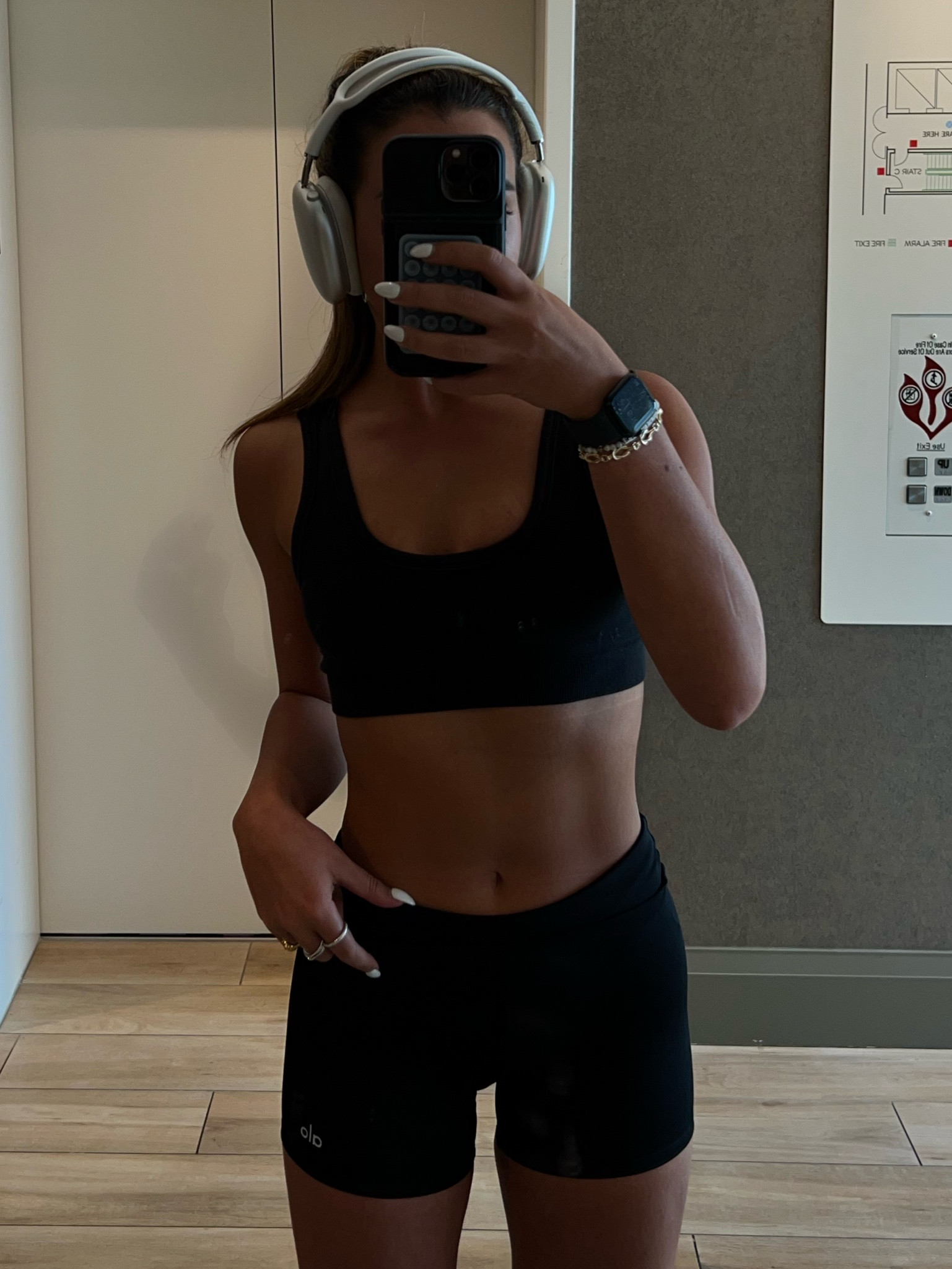 everyday workout set 🤍

#LTKFitness #LTKU #LTKStyleTip