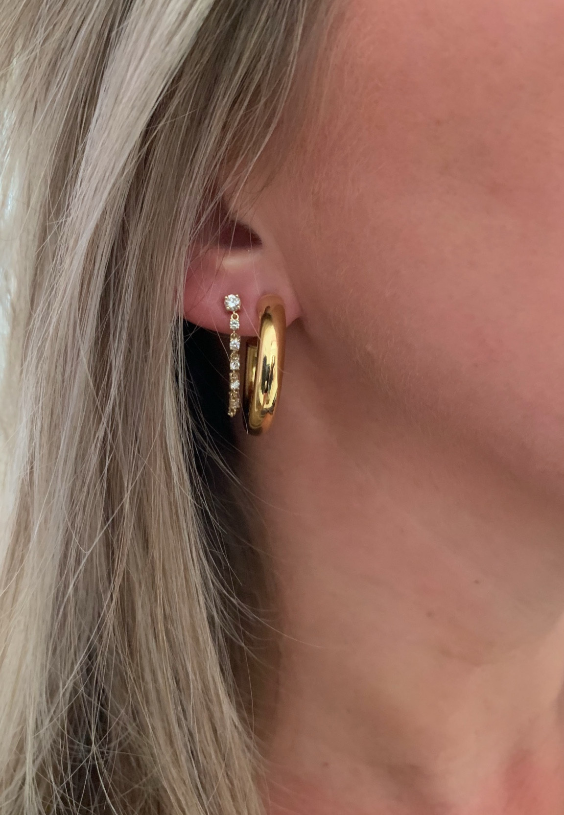 Own and love! Pair them together for a fun casual look. 40% off these 14k yellow gold diamond chain earrings and gold hoops!  Great holiday present.

Fine jewelry
White gold
Hoop earrings 
Gift guide
Gifts for her
#sakspartner
#saksteam


#LTKSaleAlert #LTKStyleTip #LTKGiftGuide