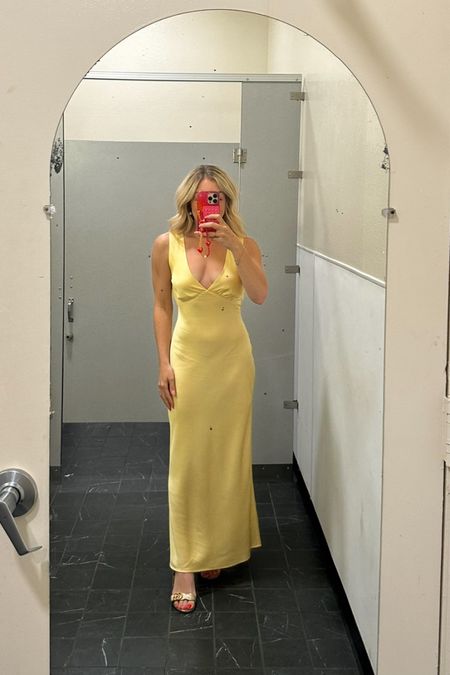 Restock alert! A few sizes left in the viral Annie Anderson how to lose a guy in 10 days yellow slip dress. Wearing size XS regular. 💛

#LTKWedding #LTKFindsUnder100