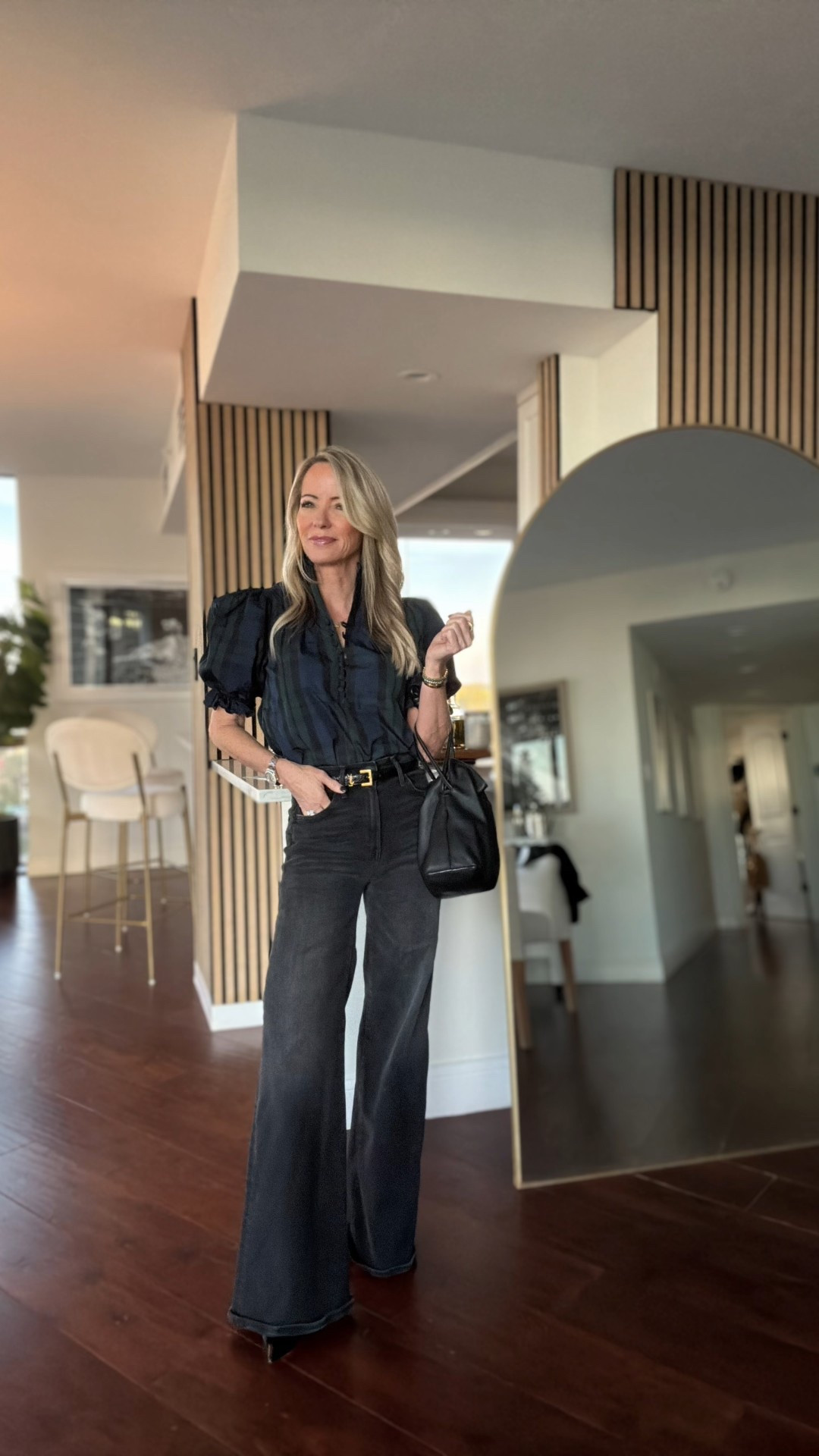 GRWM for a Christmas luncheon!  Blue/green plaid with puff sleeves paired with wide-leg denim for an elevated everyday look.
Classic, polished, and easy to style year-round.
Linked everything for you 🤍

#LTKOver40 #LTKHoliday #LTKgrwm