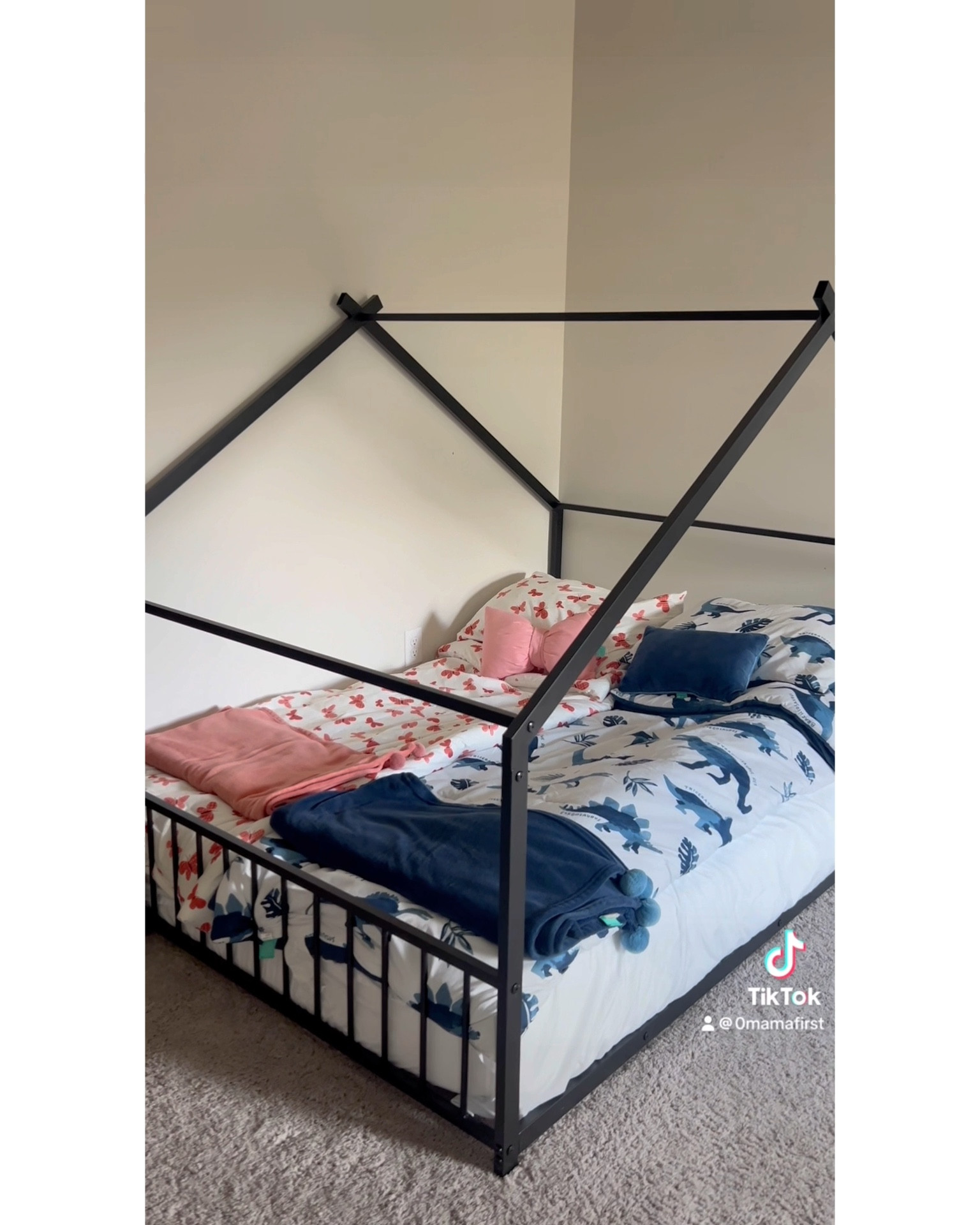 The cutest bed in a bag from targets adorable brand PILLOWFORT✨🤍  pillow case , comforter , blanket and accent pillow!

#LTKxTarget