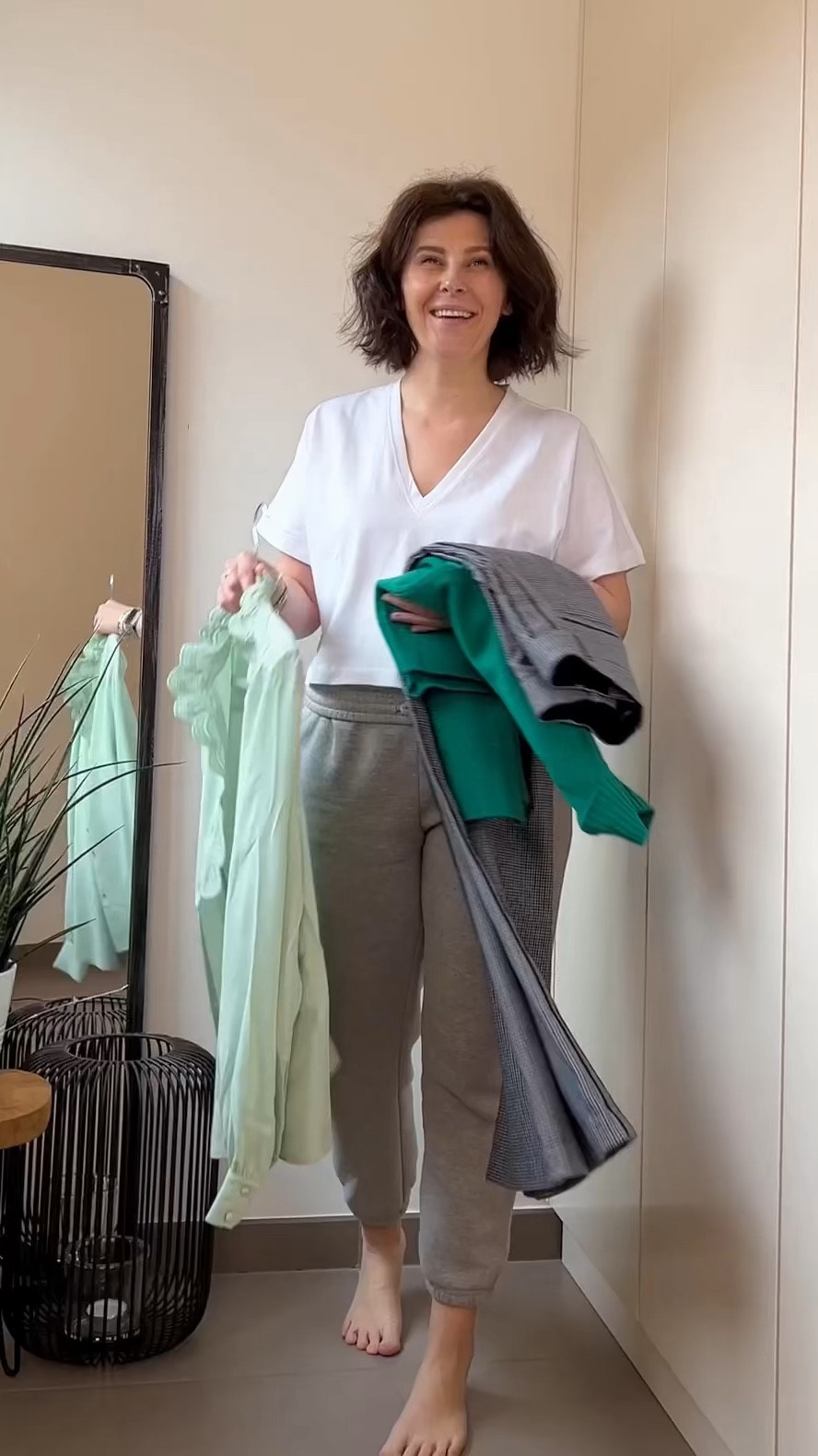 Transitioning my favorite ride-or-die wide leg trousers into spring. 

Paired with a breezy blouse, slingbacks for that extra flair, and a cozy sweater just in case it gets chilly. 

From boardroom meetings to happy hour, this workwear style has you covered. 

#LTKworkwear #LTKeurope #LTKstyletip