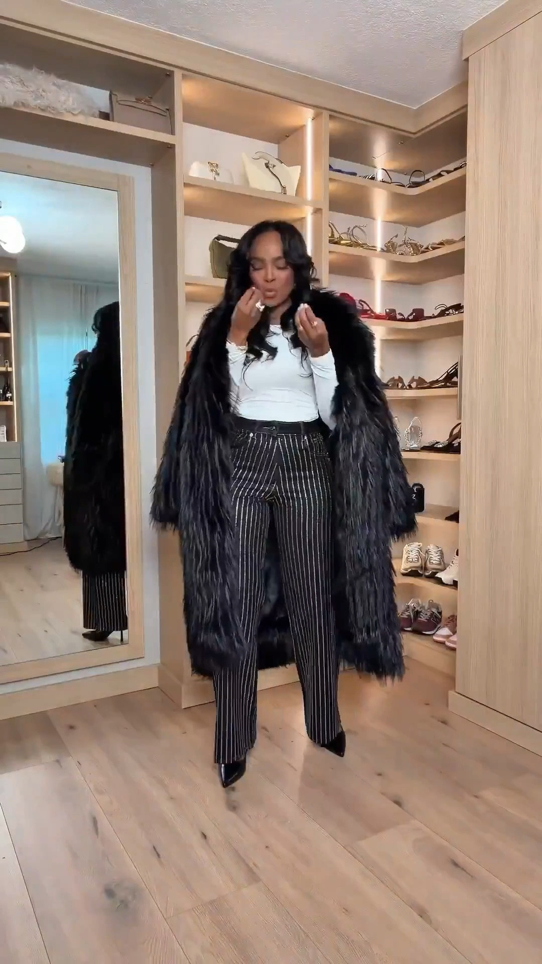 ✨ One Base, Elevated All the Way

This look is built around the same fitted white top, styled up with tailored pinstripe pants and a statement faux-fur coat for a polished, evening-ready feel. When one staple transitions this seamlessly from casual to dressed up, the cost per wear drops fast — this is exactly how I shop smarter long term and get more outfits from fewer pieces.

Perfect for:
• Dinners
• Holiday events
• Date nights
• Elevated evenings out

📏 Sizing:
Top: Small
Pants: 27 Long
Coat: Small
Heels: True to size

Measurements:
5’4” · 138 lbs · 34D · 27” waist · 40” hips

Tap to get details.

Versatile white top styled multiple ways, elevated winter outfit ideas, capsule wardrobe staples, cost per wear value, long-term shopping strategy.

Follow me on Instagram and YouTube @kirasfashionfinds

#LTKPetite #LTKgrwm #LTKootd