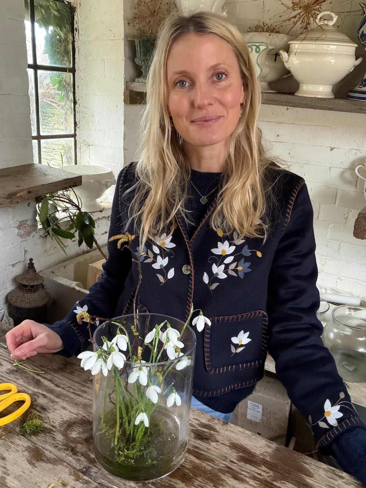 Wearing my RIXO ‘Sunday’ Embroidered Jacket in my latest Sunday video on Instagram 

https://www.instagram.com/reel/DUfJSBGjbaL/?igsh=MXFiMzgzMGFnYmRsOQ==


#LTKwinter #LTKstyletip #LTKspring