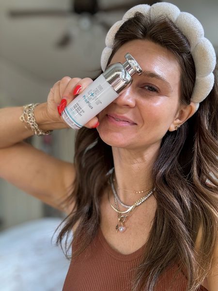The best hydrator and protector for after any medical procedures like lasers and chemical peels extra. Use daily to keep skin hydrated and maintain good care. 

Lifeline skincare code Brandi50 for 50% off 

#LTKBeauty #LTKOver40 #LTKSaleAlert