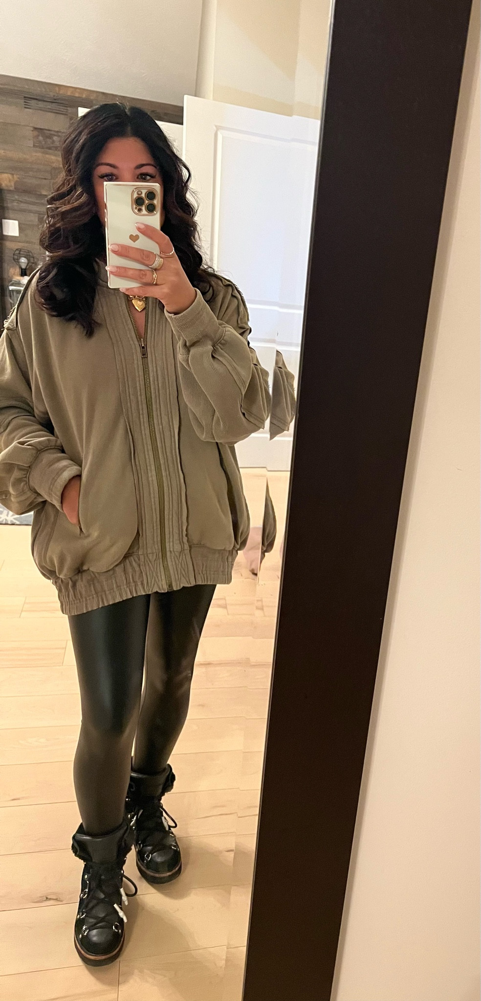 Faux leather leggings from Aerie

#LTKFindsUnder50 #LTKU #LTKSaleAlert