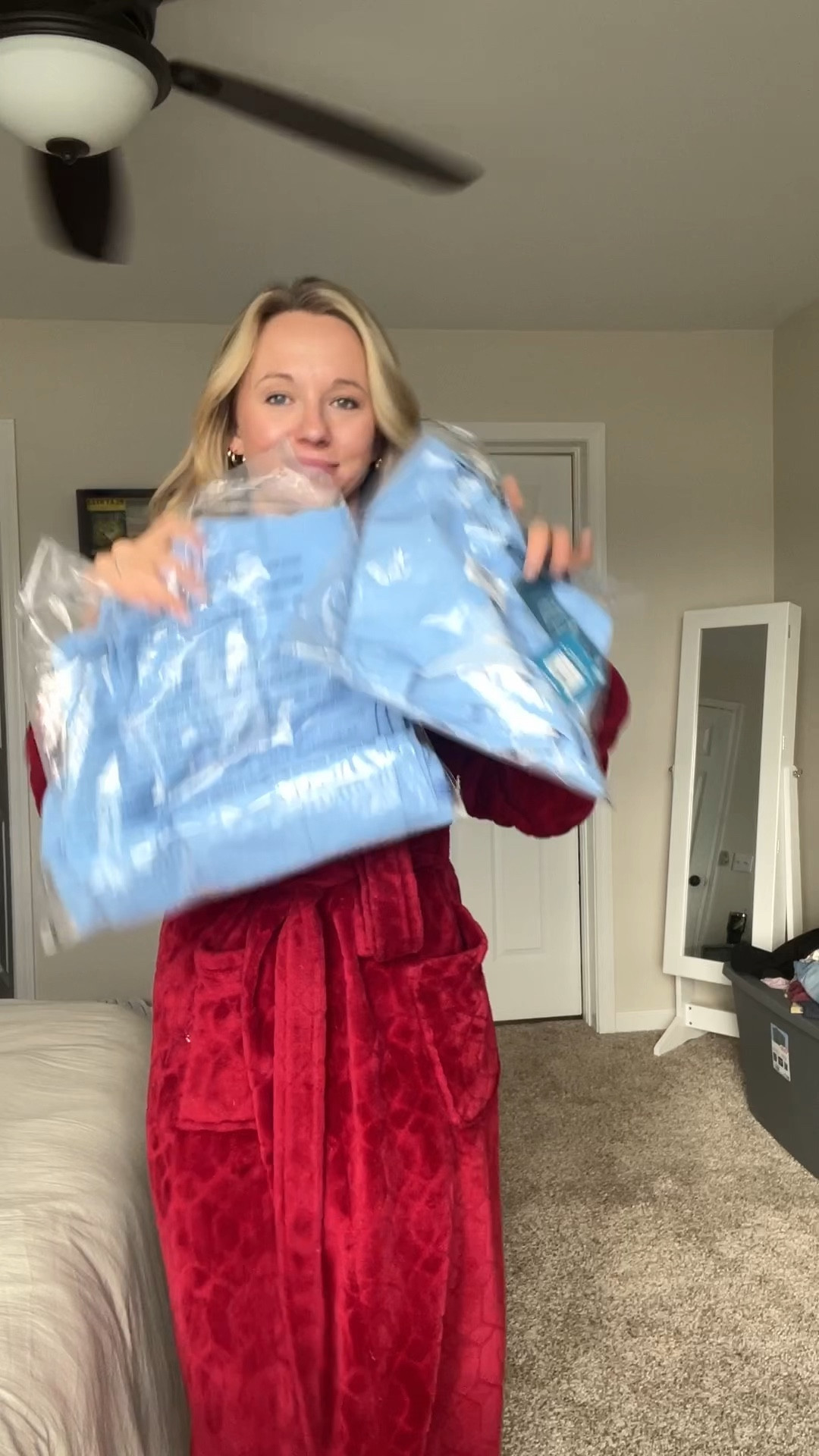 Ariat scrub review 

#LTKHoliday #LTKGiftGuide #LTKworkwear