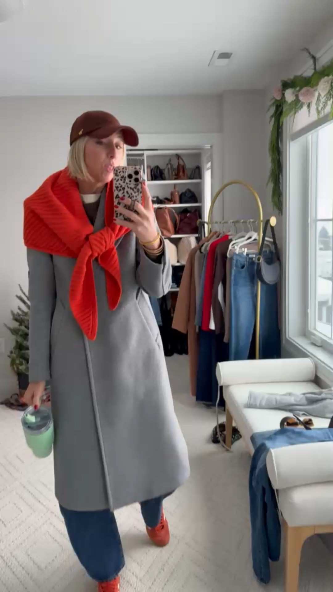 Highlighting this gorgeous scarf!

#LTKmomlife #LTKSeasonal #LTKootd