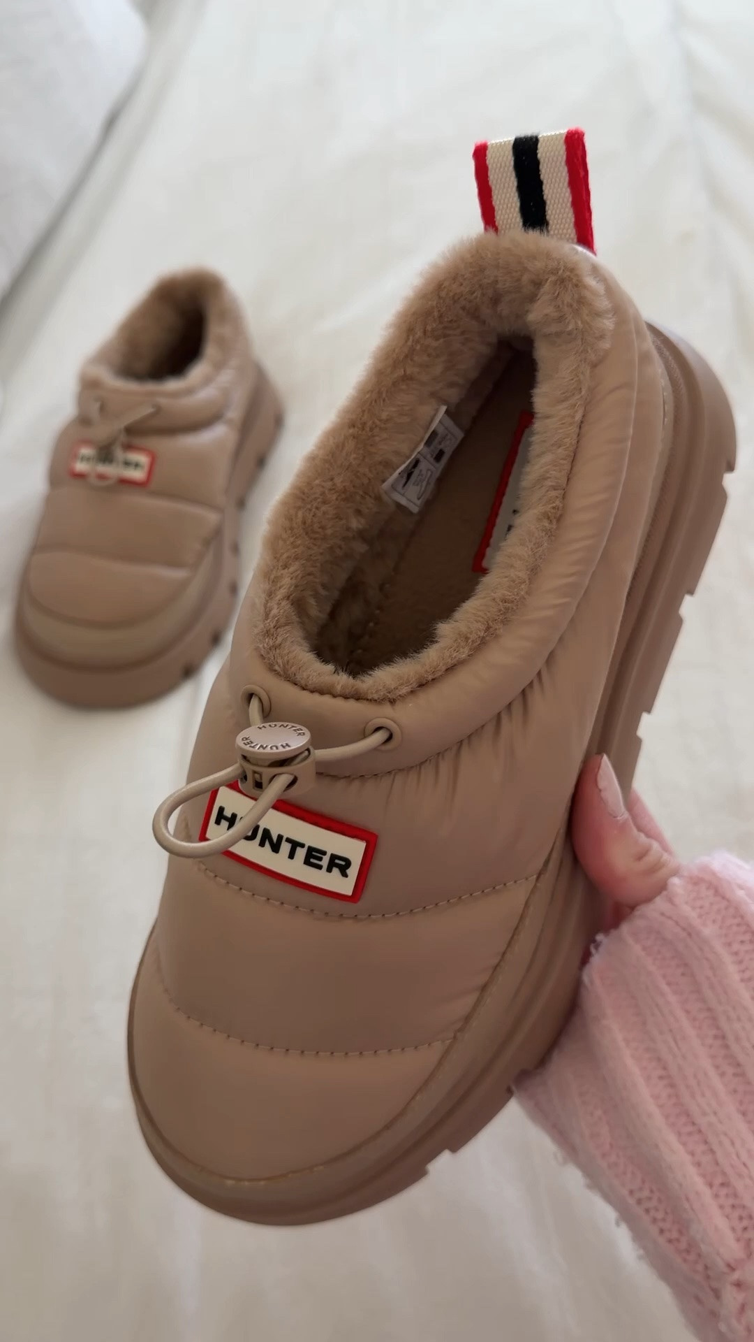 Weatherproof booties 🤎 sale ends Sunday!! Size up if in between