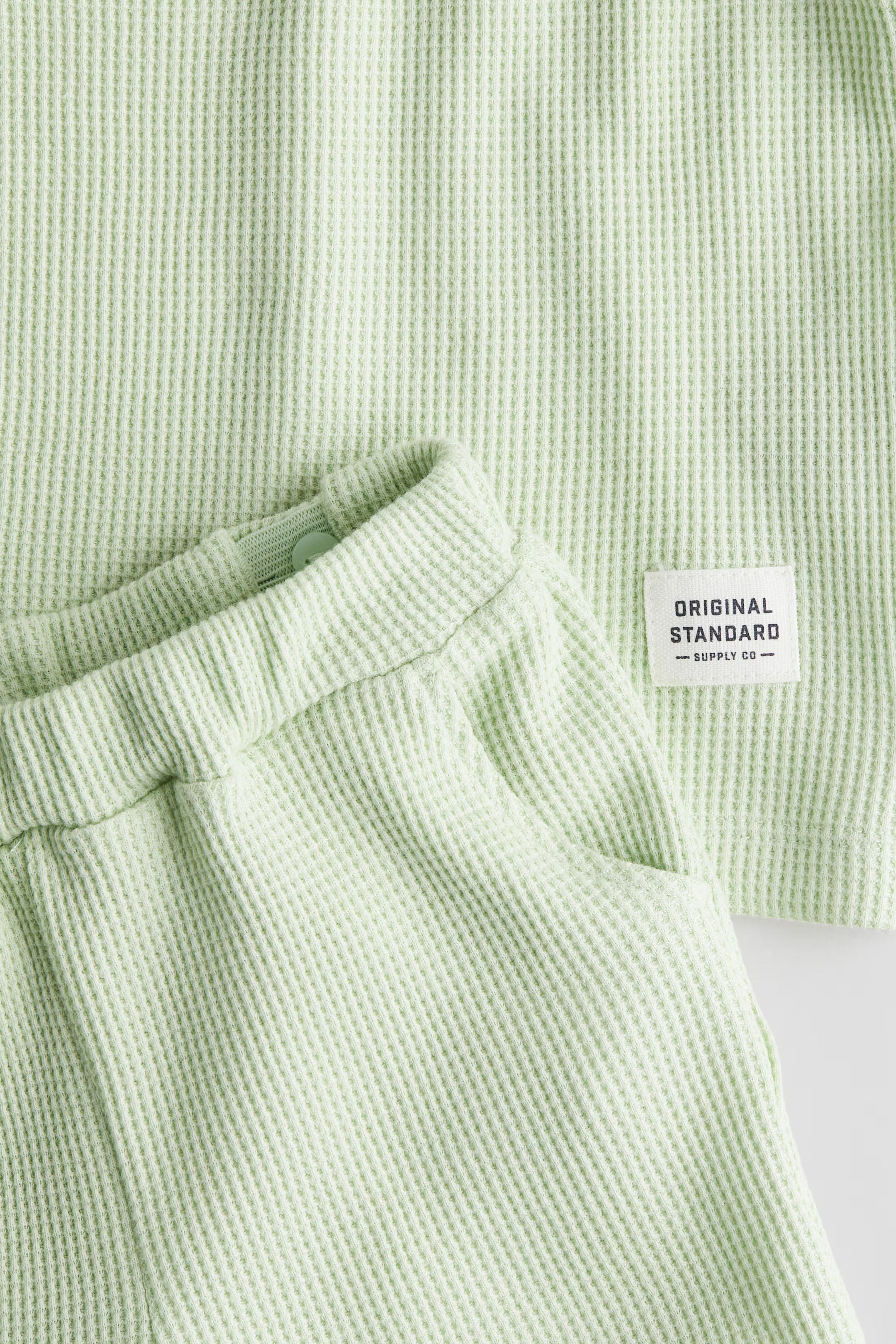 2-Piece Waffled Jersey Set - Light green - Kids | H&M US | H&M (US + CA)