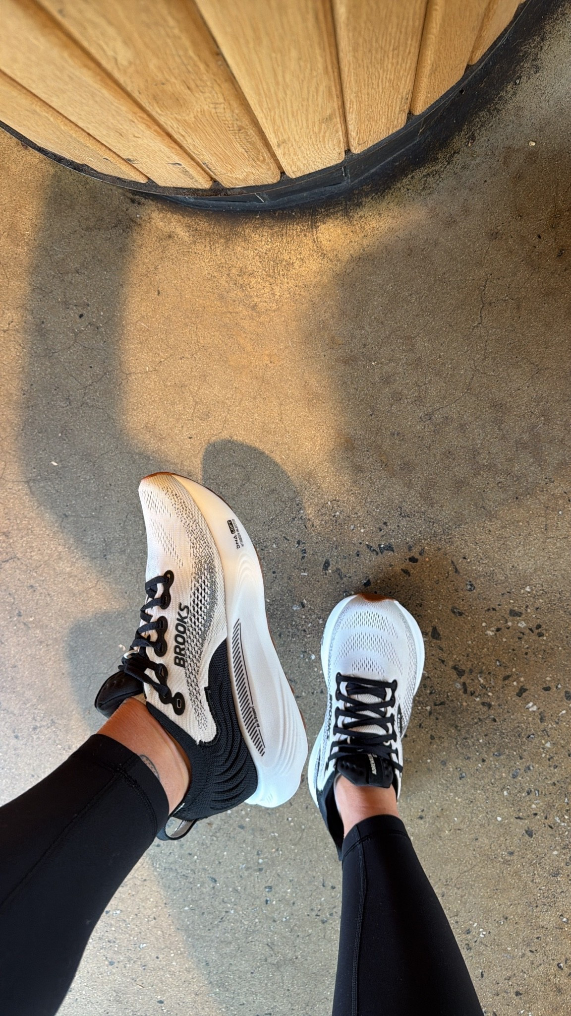 Absolutely loving my slip on Brooks! #sneakers #tennisshoes #sliponsneakers