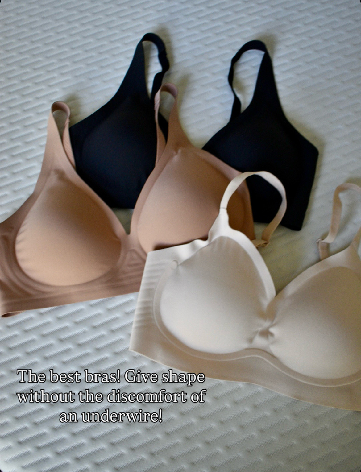 These bras have no wire but still keep their shape! They have a nice wide band on them. I size down to XS in these!

#LTKFindsUnder50 #LTKSaleAlert