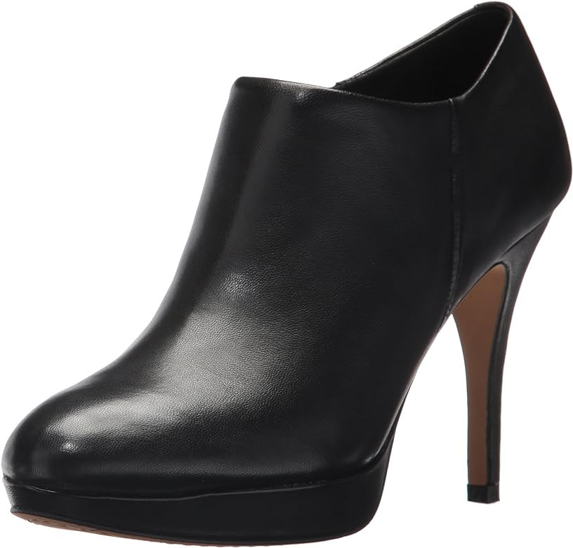 Vince Camuto Women's Elvin Platform Bootie Ankle Boot | Amazon (US)