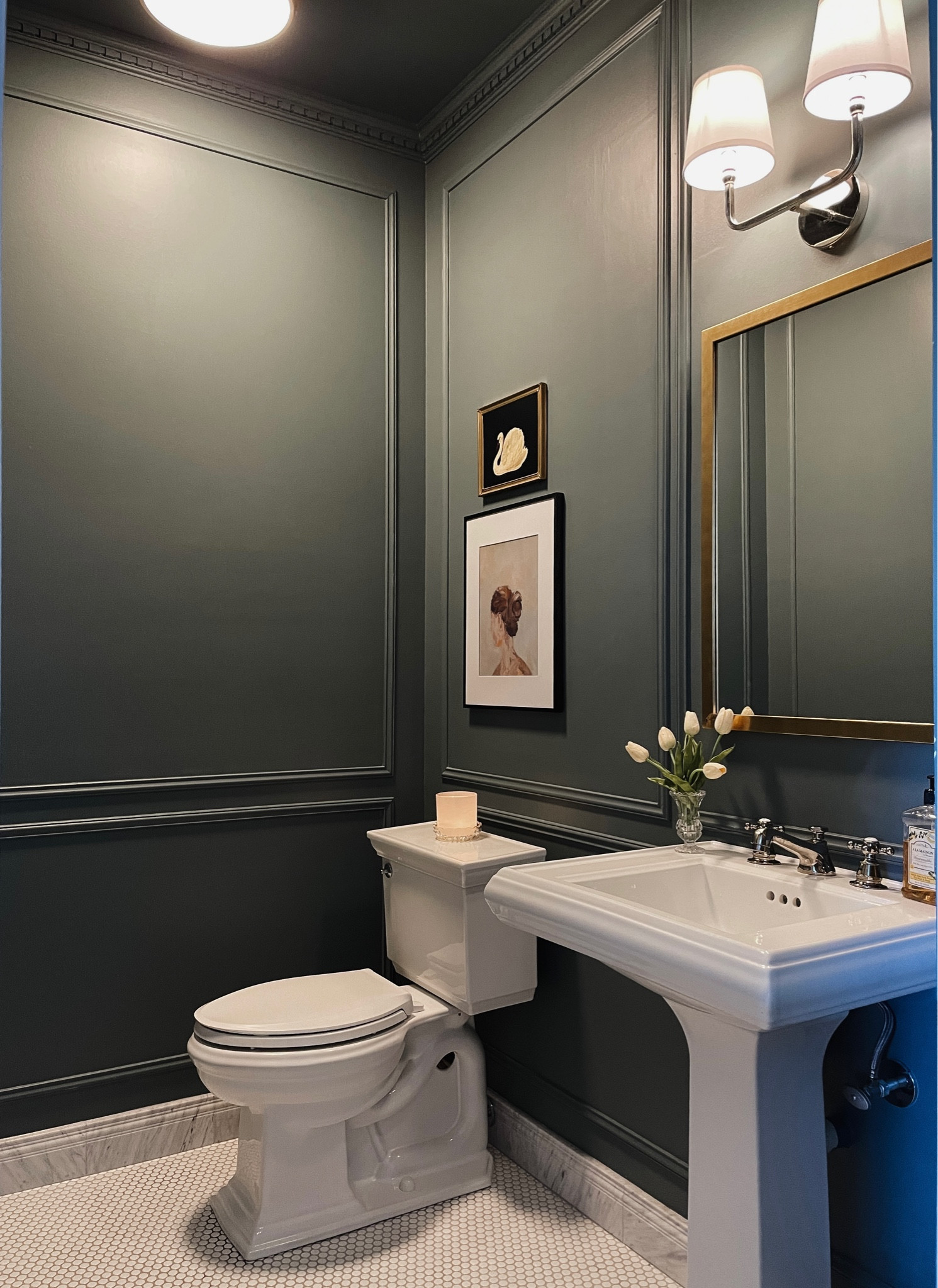 Powder room. Pedestal sink. Polished nickel faucet. Bathroom design. 

#LTKhome