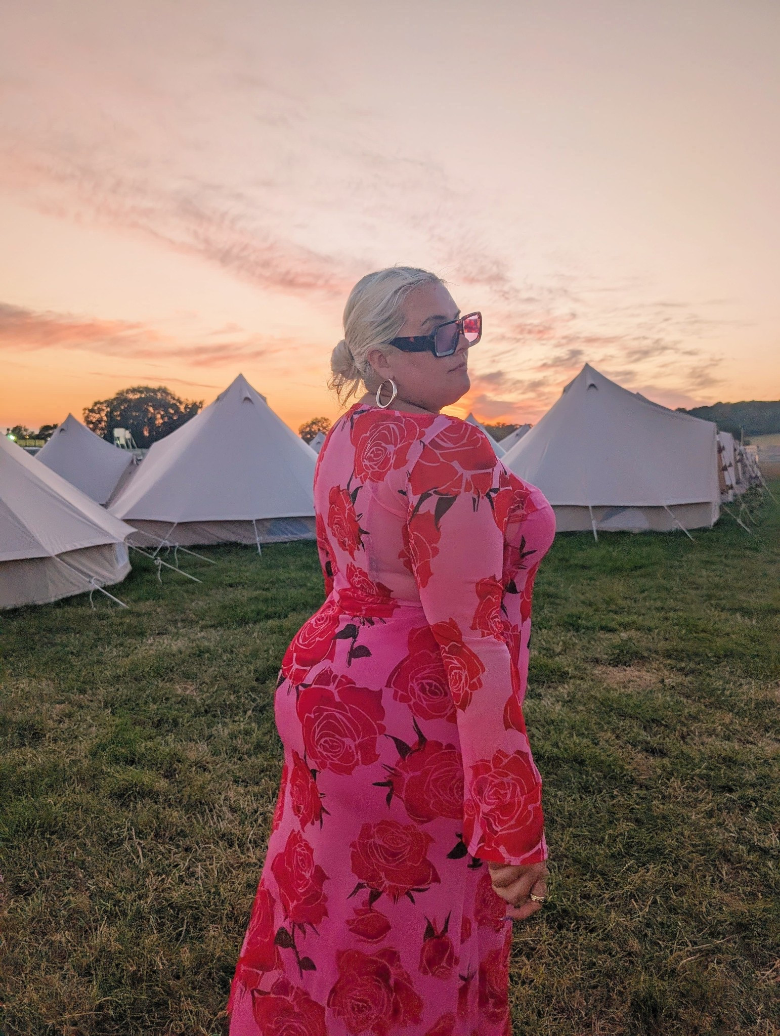 Another view of my favourite summer festival dress



#LTKcurves #LTKsummer #LTKplussize