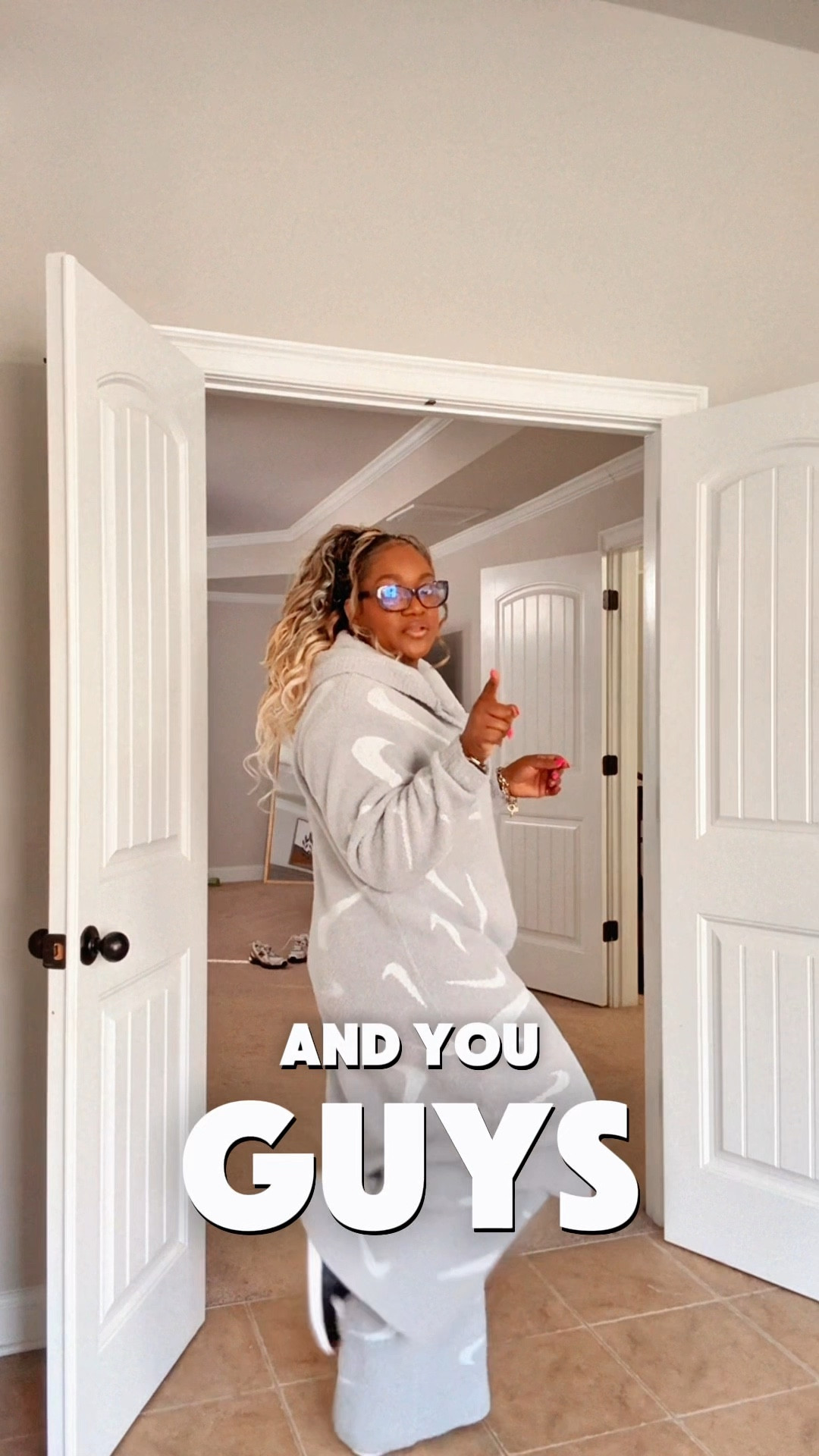 OOTD: Sporty but make it elevated.
Gray and white Nike cardigan, high-waisted pants to keep it snatched, and black and silver satin Jordans to seal the deal.

Comfortable. Confident. Clean.
If I wear it, it’s linked. If it’s cute, it’s saved. 💅🏽🔥

#OOTD #SportyChic #AthleisureStyle #JordanStyle #EffortlessStyle @Nike US 