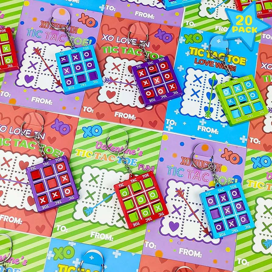 Tic Tac Toe Valentines Day Gifts for Kids Classroom,20 Pack Tic Tac Toe Game Keychains w/ Class E... | Amazon (US)