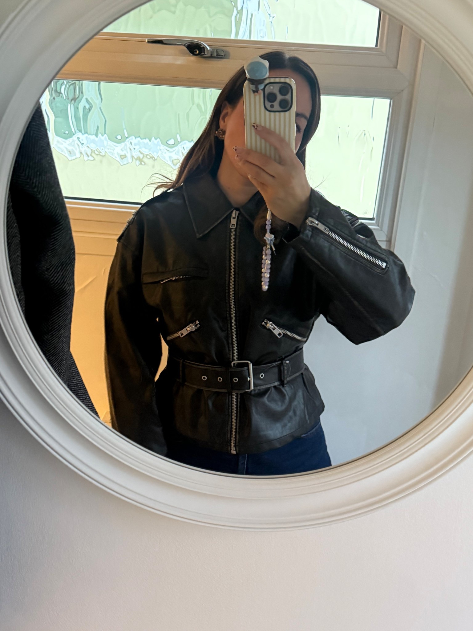 Leather jacket size small 

#LTKautumn #LTKwinter #LTKuk