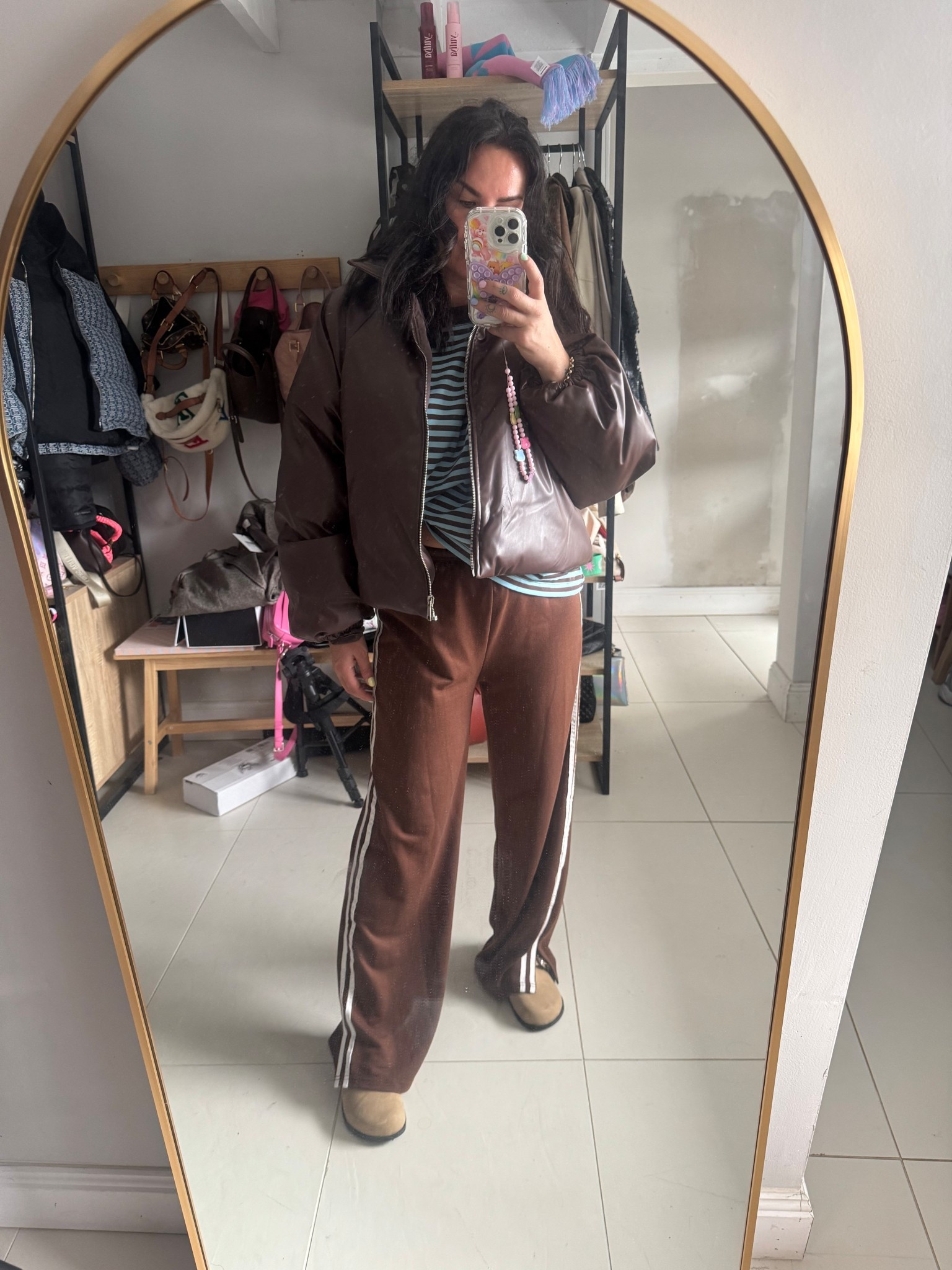 Chocolate brown + blue 🫶🏽 what I’m wearing for a play date 

#LTKaustralia #LTKmidsize #LTKwinter