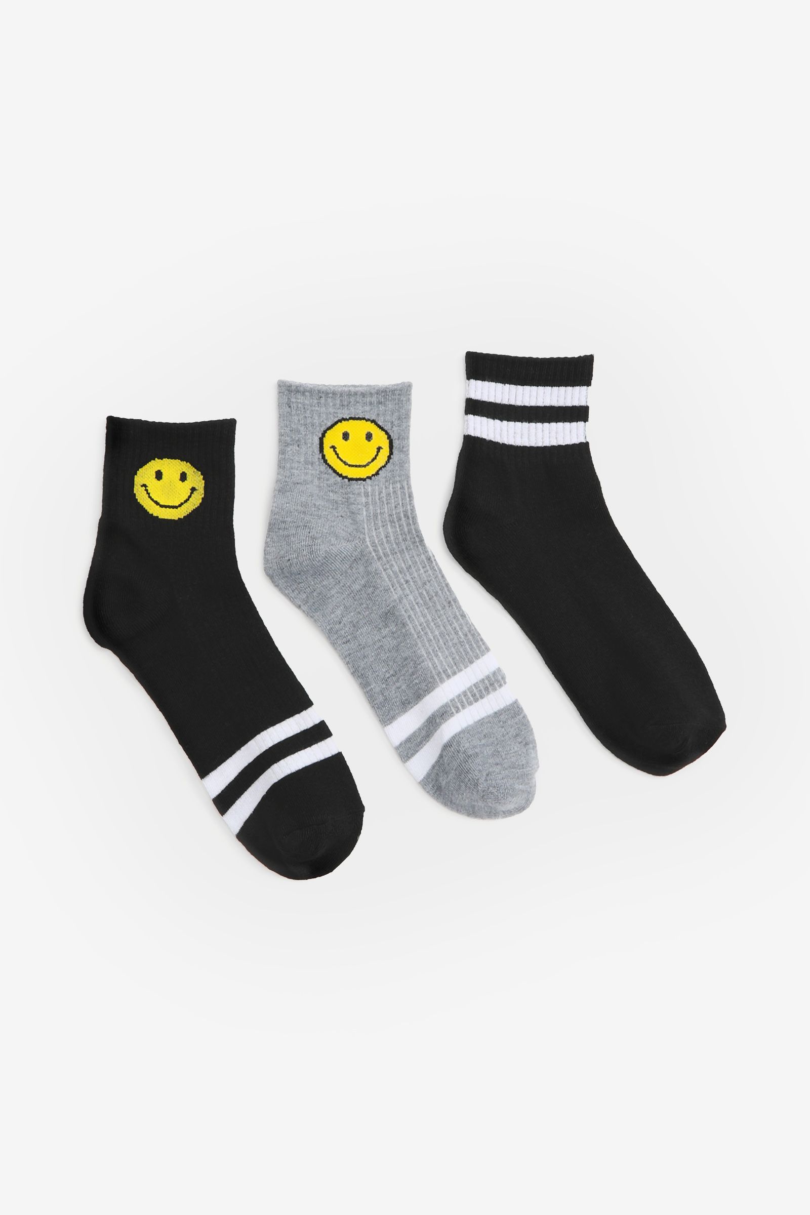 Happy Face Demi Crew Socks | Ardene