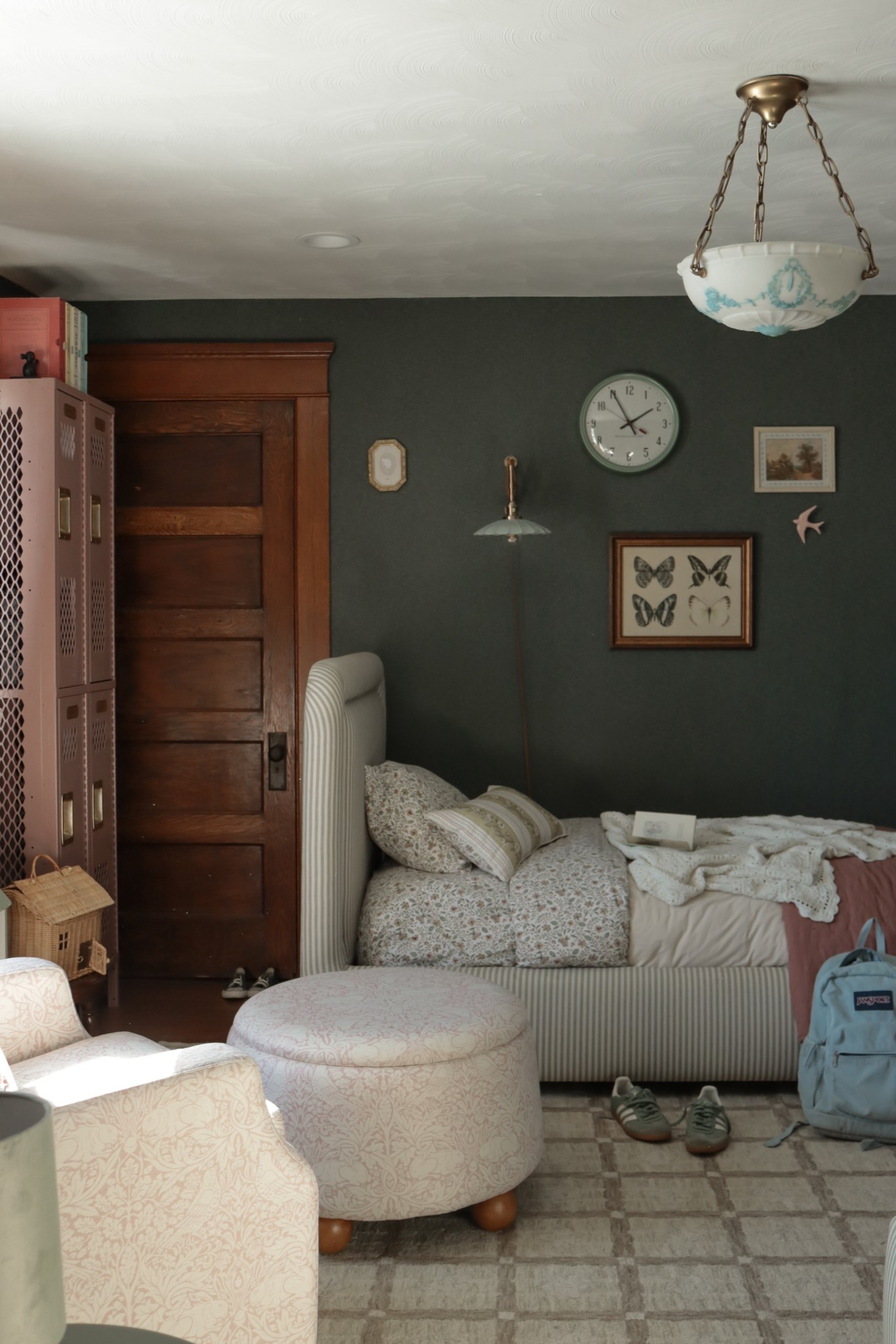 Little spring refresh in the girls room 🌷

#LTKKids #LTKstorytime #LTKmomlife