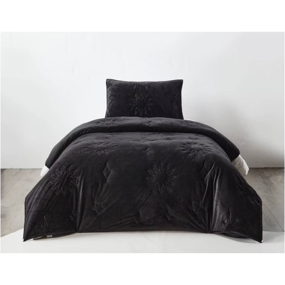 Celestial Garden Twin Velvet Embroidery Comforter | Target