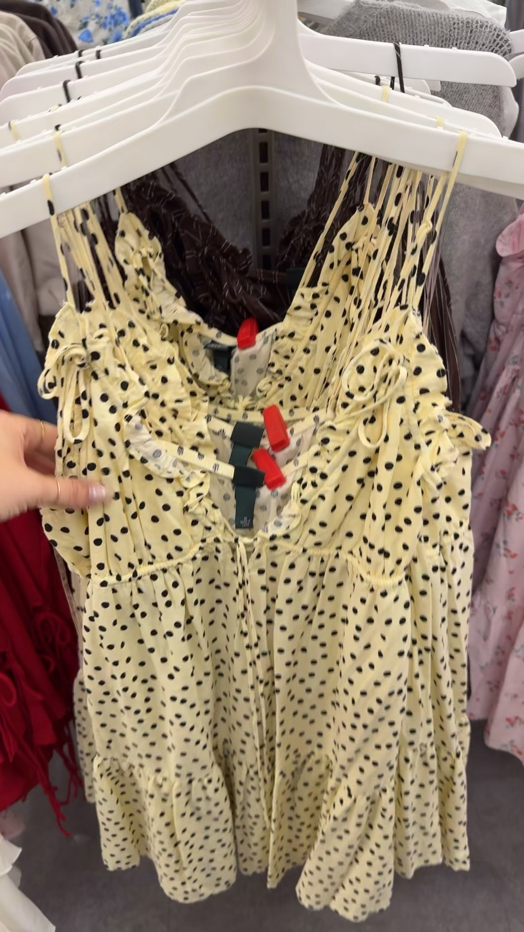 Dress is currently 25% off 🎯👏🏼



#LTKMidsize #LTKSeasonal #LTKSaleAlert