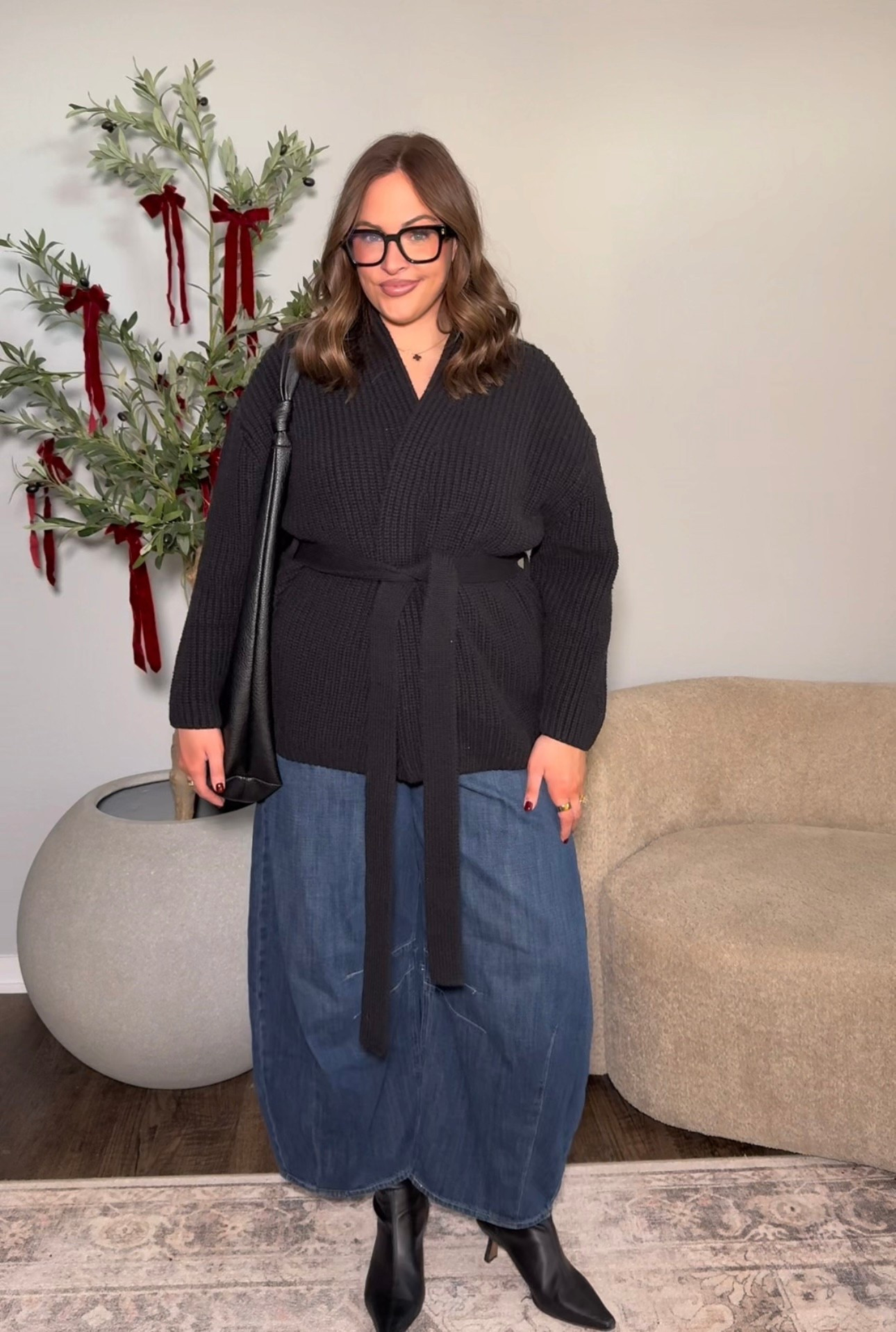 Wearing an xl! 

#LTKSaleAlert #LTKPlusSize #LTKMidsize