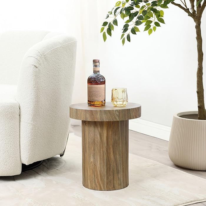 LuxenHome 18" H Wood Round Side Table, Natural Oak Finish Fluted Small Accent End Table, Mid Cent... | Amazon (US)