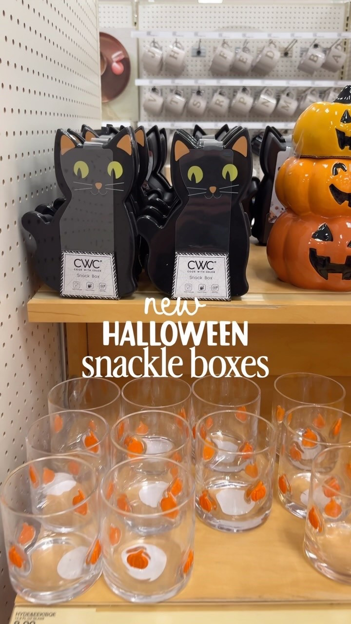 NEW Halloween Snackle boxes at Target! Only $4.99! Follow + comment “SHOP” for a link! (make sure you’re following to receive it) ✨ & if you love Holiday finds and gift ideas, follow along for more! 

#Targetpartner #ltk  #targetstyle #shoppingvlog #newattarget