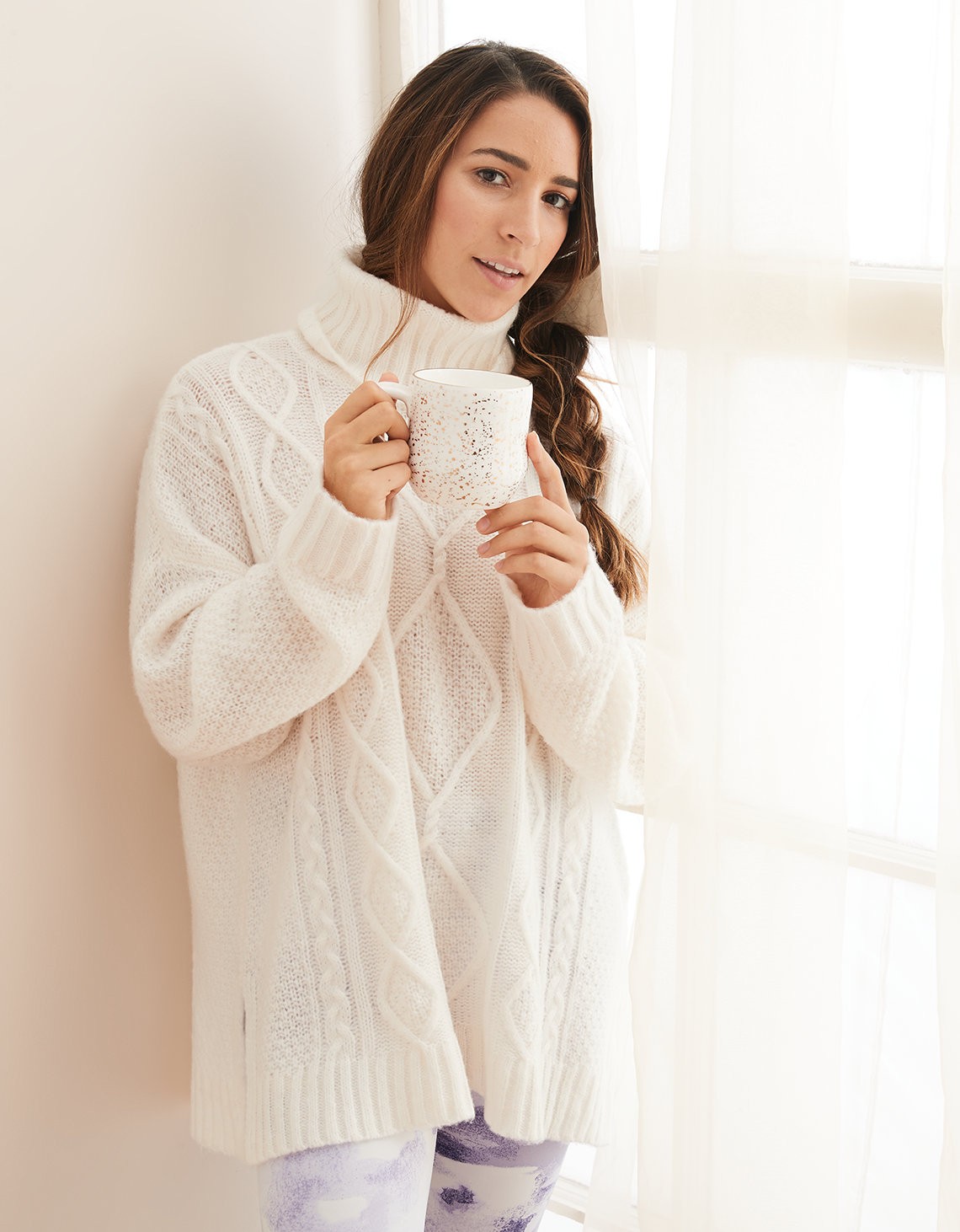 Aerie Oversized Cable Turtleneck, Cream | American Eagle Outfitters (US & CA)