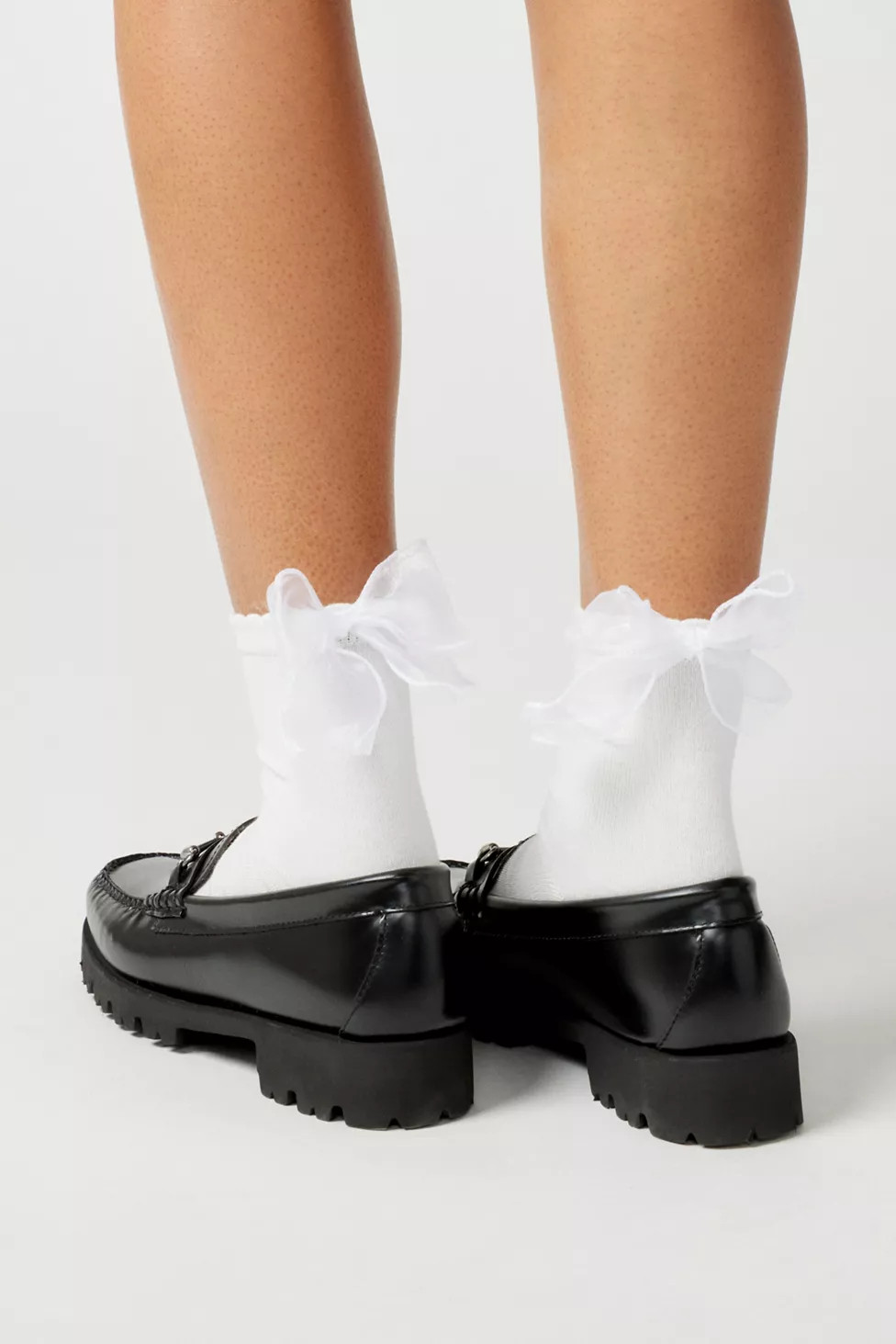 Big Bow Quarter Crew Sock | Urban Outfitters (US and RoW)
