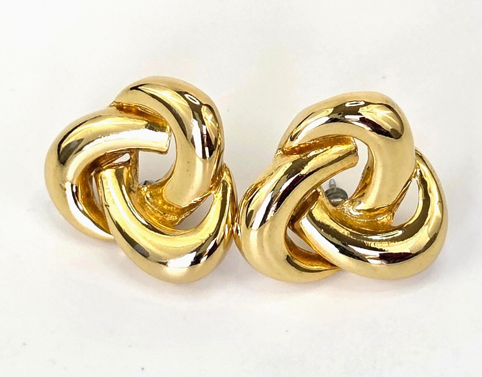 Vintage Gold Tone “Love Knot” Stud Earrings – Unbranded – Pierced | Etsy (Global)
