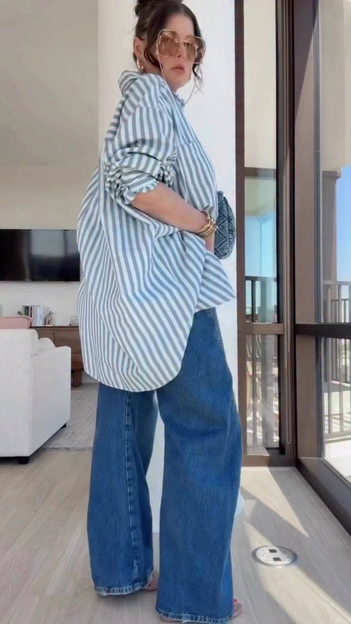 Elevated or Casual barrel jeans ( or trousers 😉)

Comment BARREL & I’ll DM you links to this post

Twisted Bow Jeans: low - mid rise, true denim aka rigid but will form to the body with wear. I recommend sizing up one to accommodate the rise & rigid material

Barrel Trousers: mid to the belly button rise. Soft, stretchy material. I recommend true size or 1 size up for a more relaxed fit. @freepeople #freepeoplepartner 

https://liketk.it/63H5m