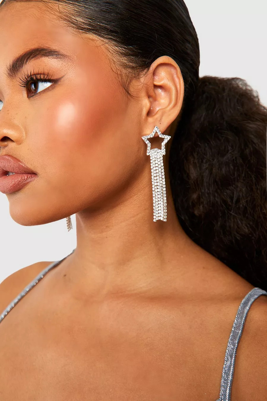 Diamante Star Drop Earrings | Boohoo.com (NO)