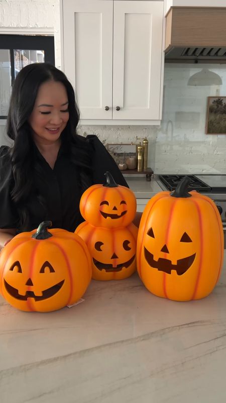 Jack O’ Lanterns for less than $20 on @walmart !  These ceramic pumpkins are absolutely adorable!  They have a hole in the bottom where you can add a flickering candle.  I linked the supplies that I used to recreate the aged terracotta look. 

#walmartpartner #IYWYK #WalmartFinds Halloween home decor, diy, spooky time

#LTKhome #LTKfamily #LTKHalloween