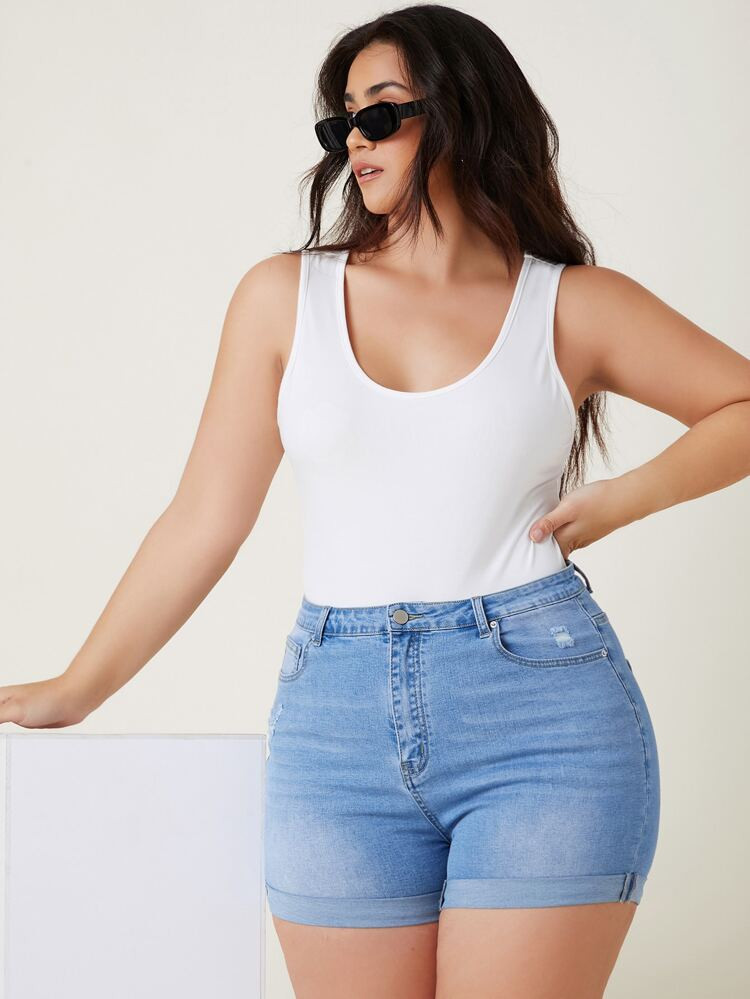 Plus High Waist Ripped Denim Shorts | SHEIN